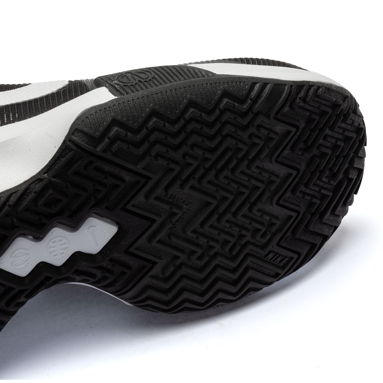 Tênis Nike Impact 4 - Masculino - Video 1