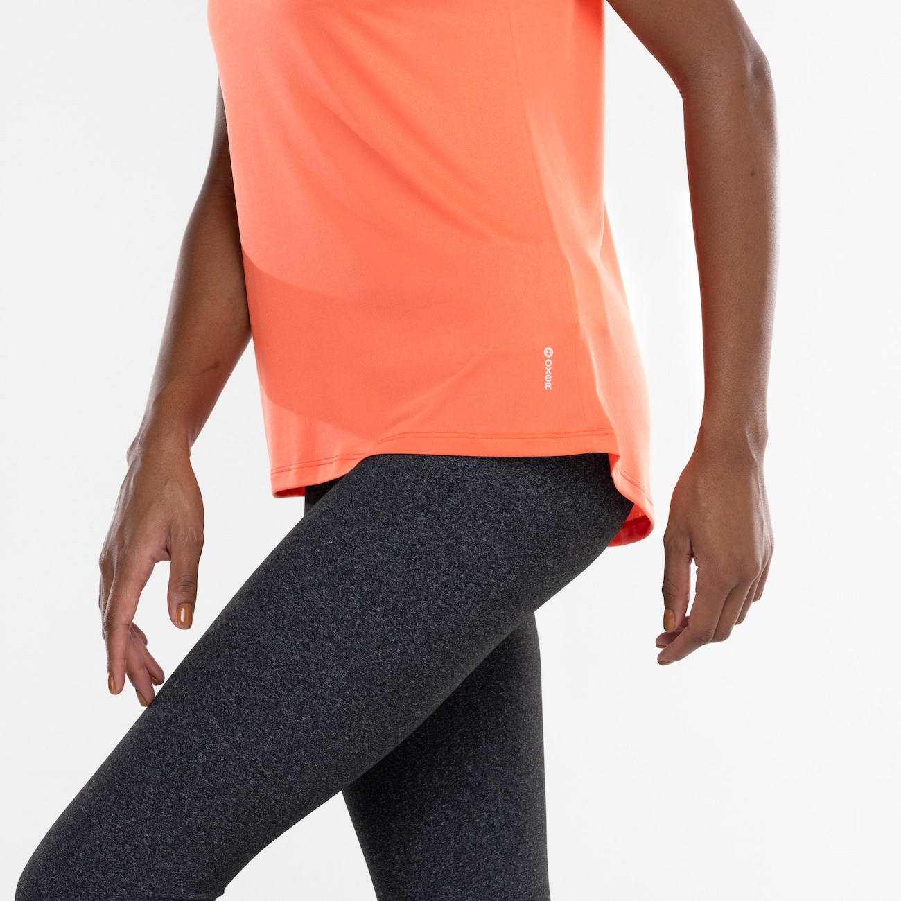 Camiseta Feminina Oxer Manga Curta Basica Jogging New II - Video 1