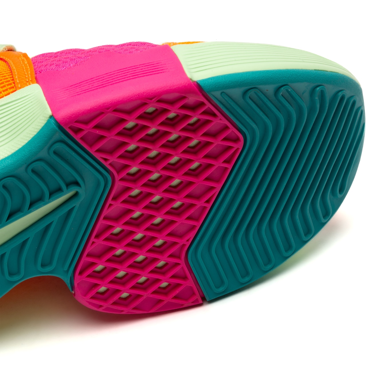 Tênis Nike Lebron Witness 8 - Masculino - Video 1