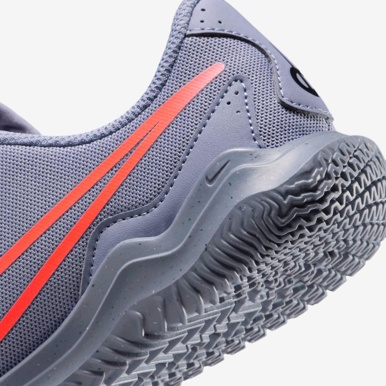 Chuteira Futsal Nike Tiempo Jr Legend 10 Club Ic - Infantil - Video 1