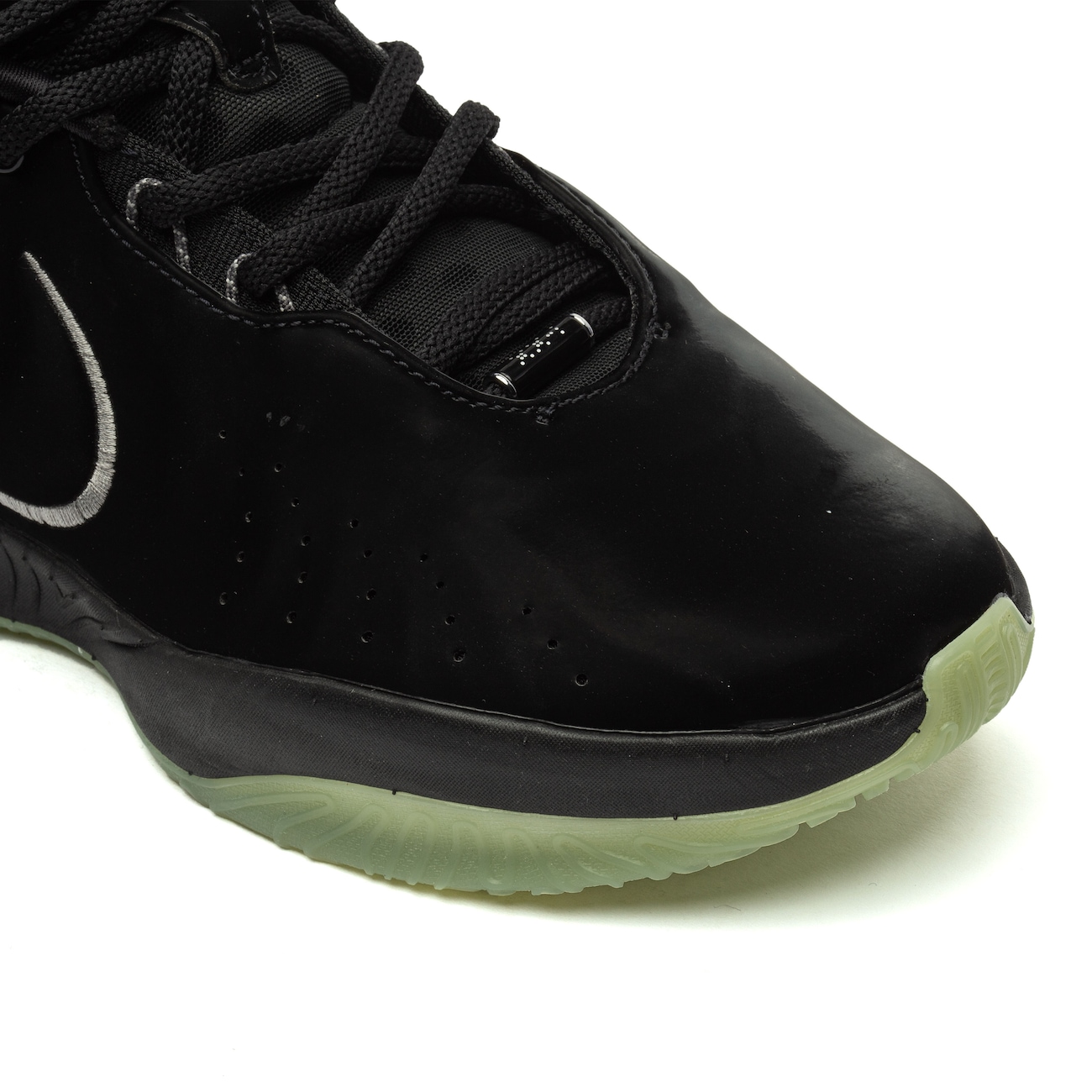 Lebron XXI - Nike