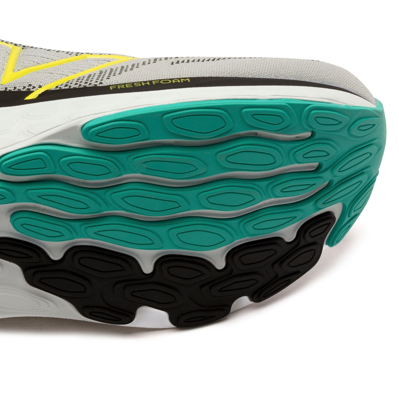 Tênis New Balance Fresh Foam 680V8 Masculino - Video 1