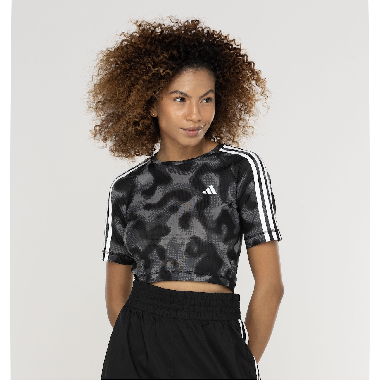 Blusa Cropped Feminina adidas OTR e AOP em Promoção | Centauro