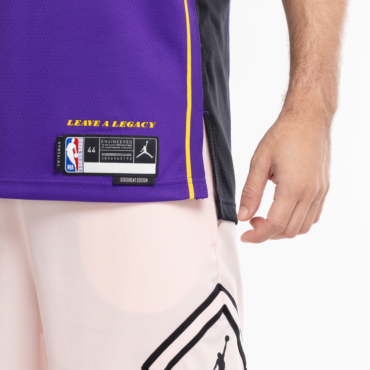 Camiseta Regata Los Angeles Lakers Nike Masculina Dri-Fit Jersey Swgmn STM 22 - Video 1