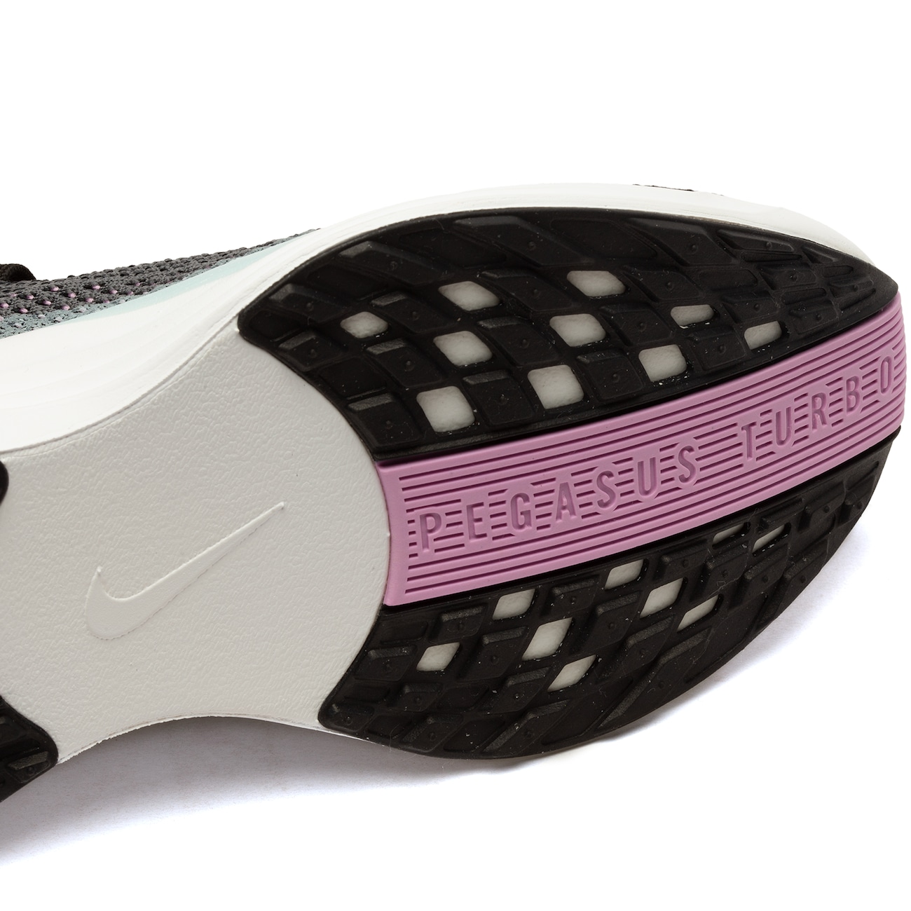 Tênis Nike Pegasus Plus 4 Feminino - Video 1