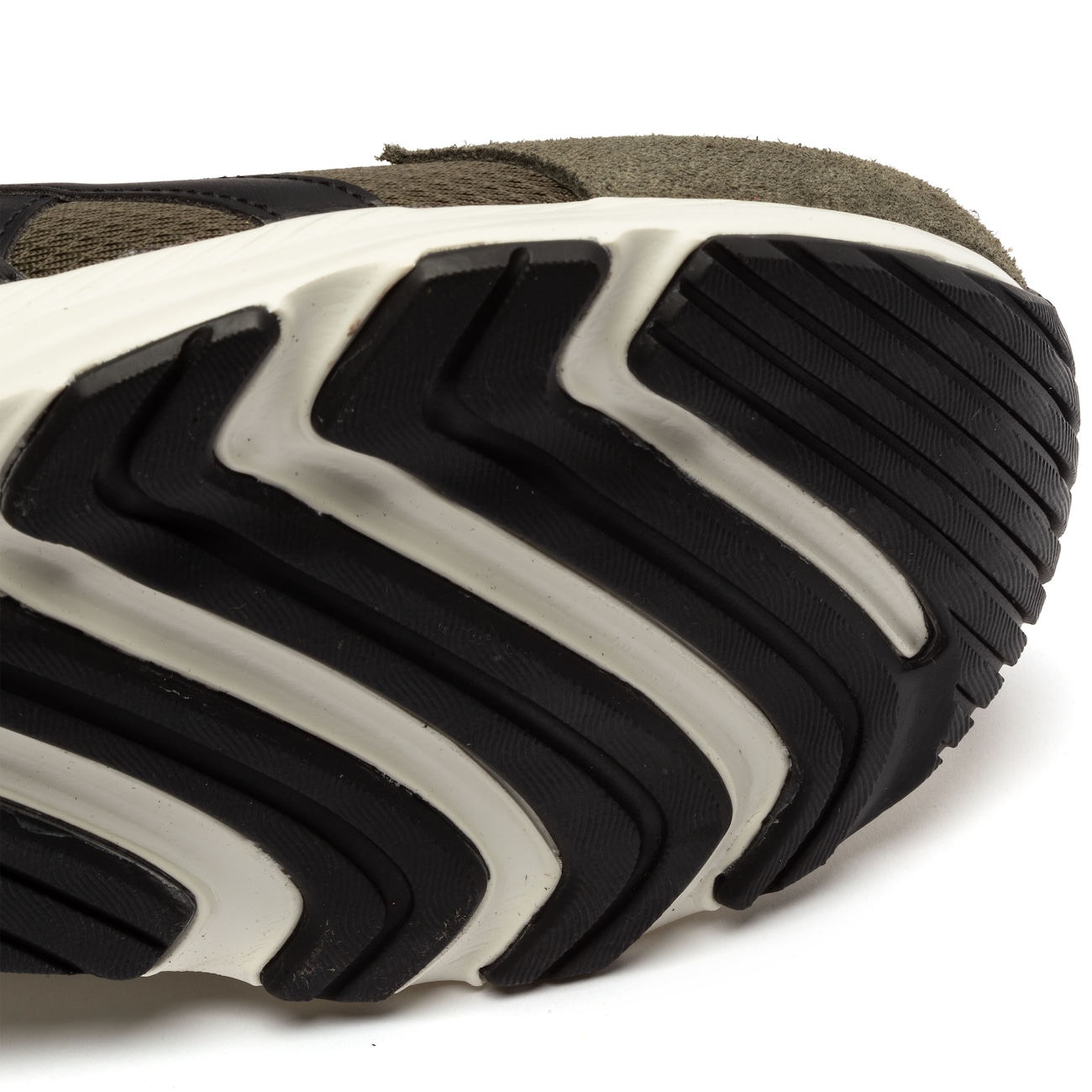 Tênis ASICS Gel-Outsider Masculino - Video 1