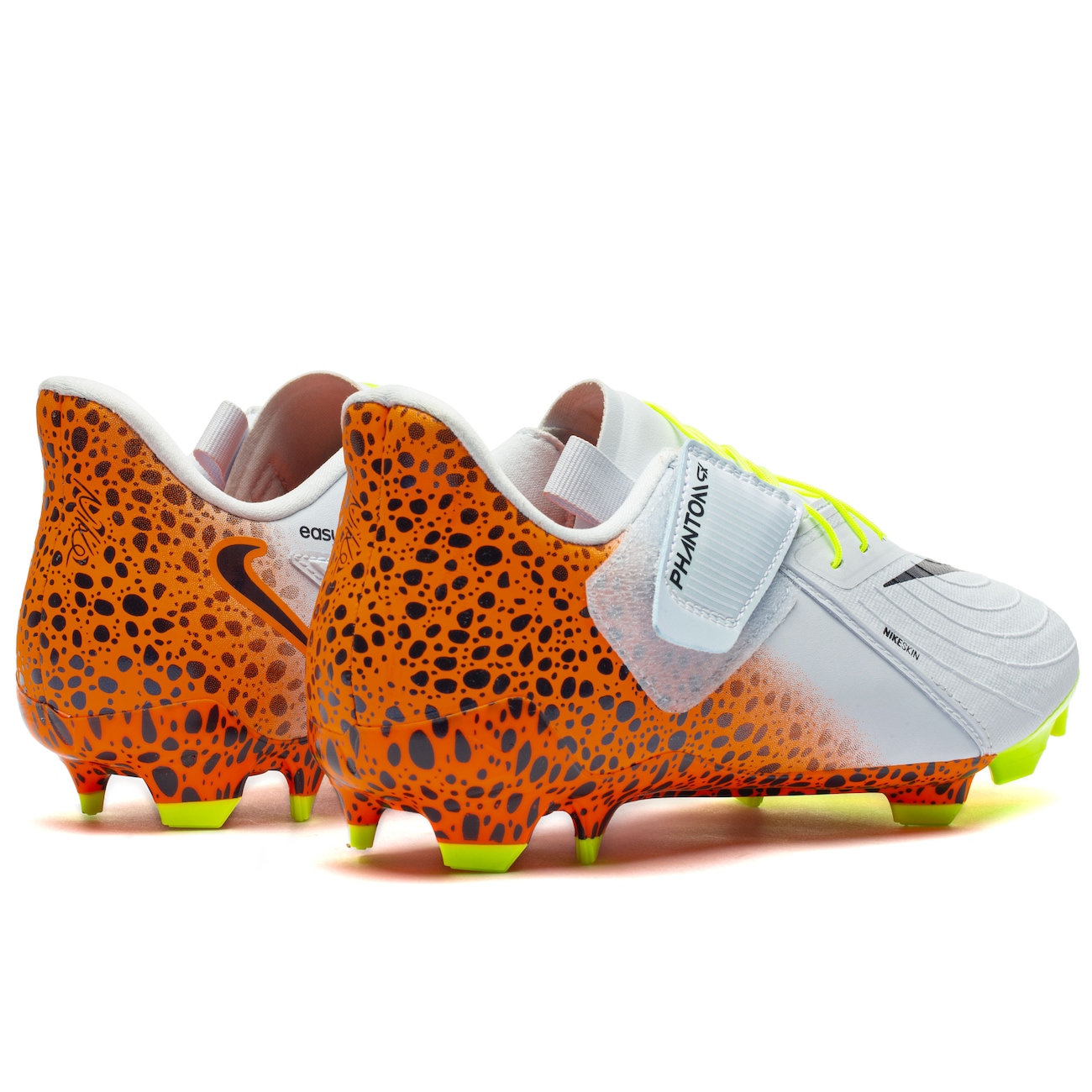 Chuteira de Campo Nike Phantom GX Academy Ease Oly Adulto | Centauro