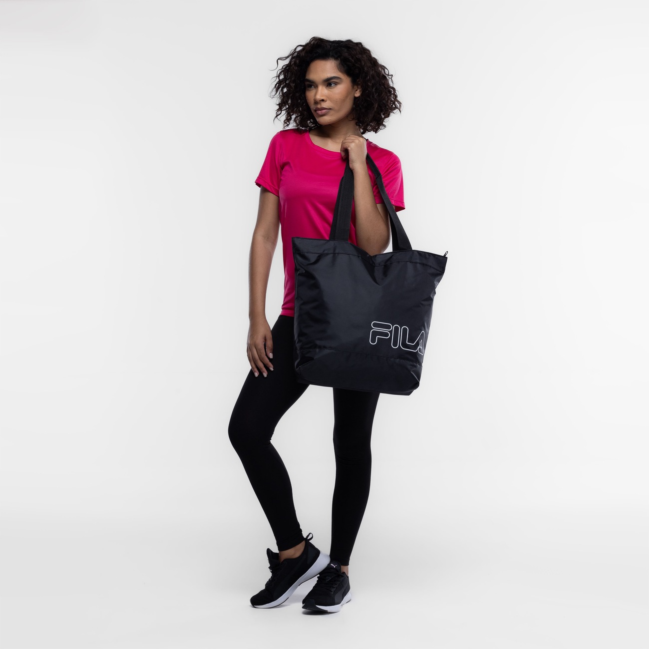 Bolsa de Ombro Fila Active Tote 31 Litros em Promoção Centauro