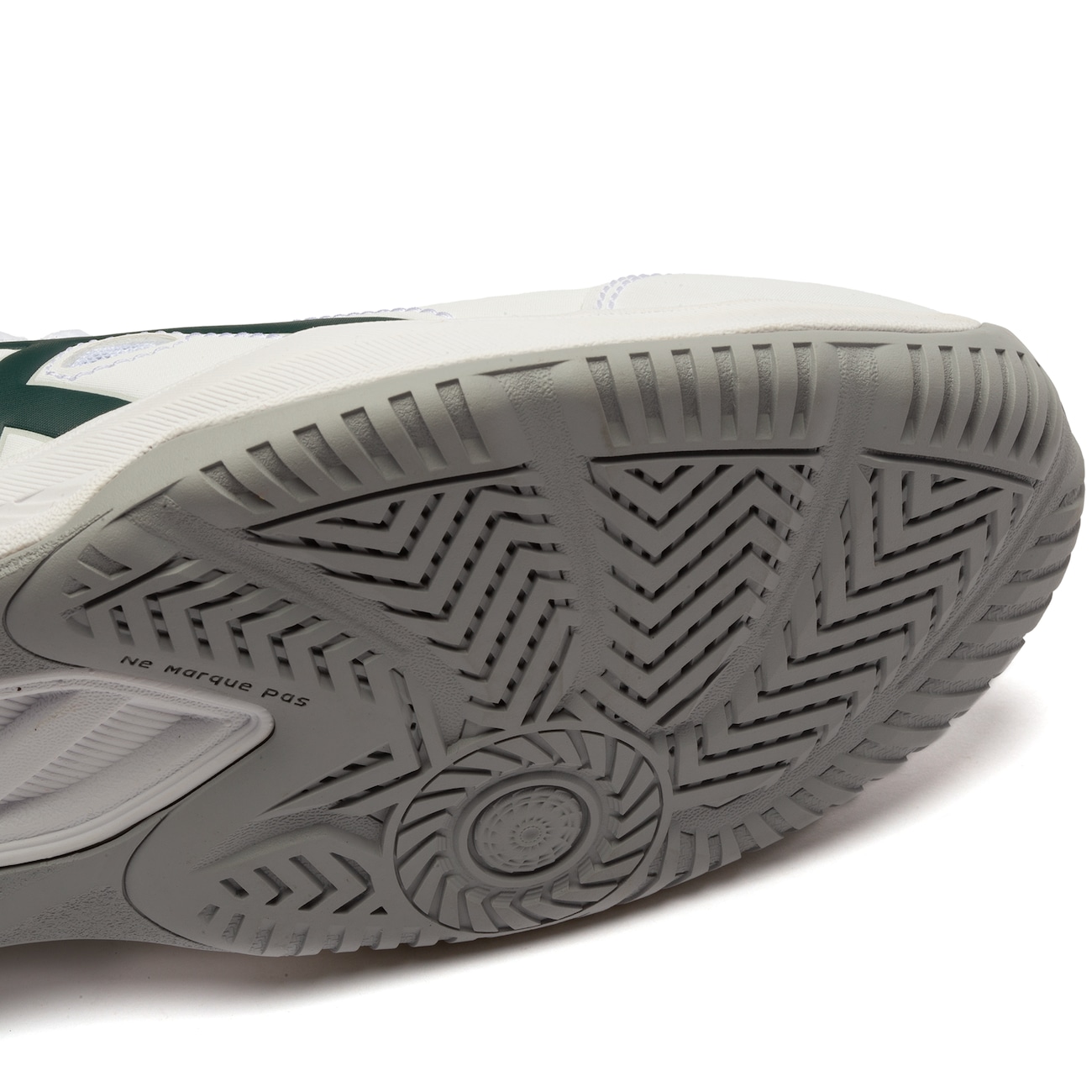 Tênis ASICS Court Slide 4 Masculino - Video 1