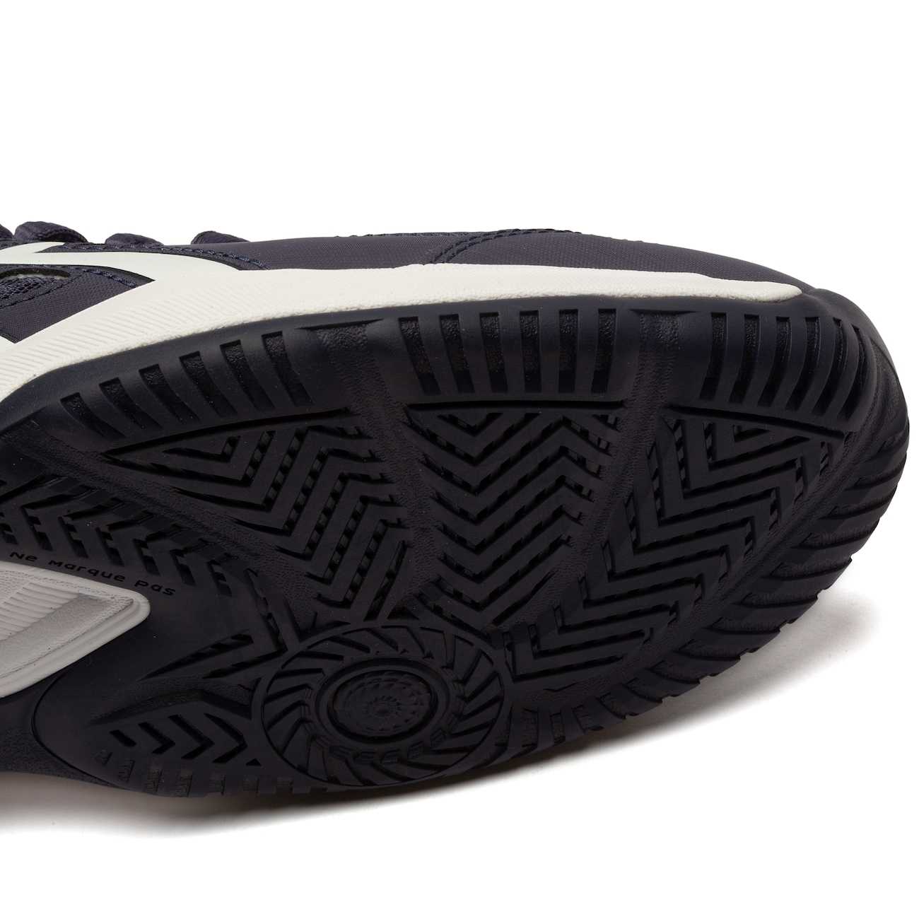 Tênis ASICS Court Slide 4 Masculino - Video 1