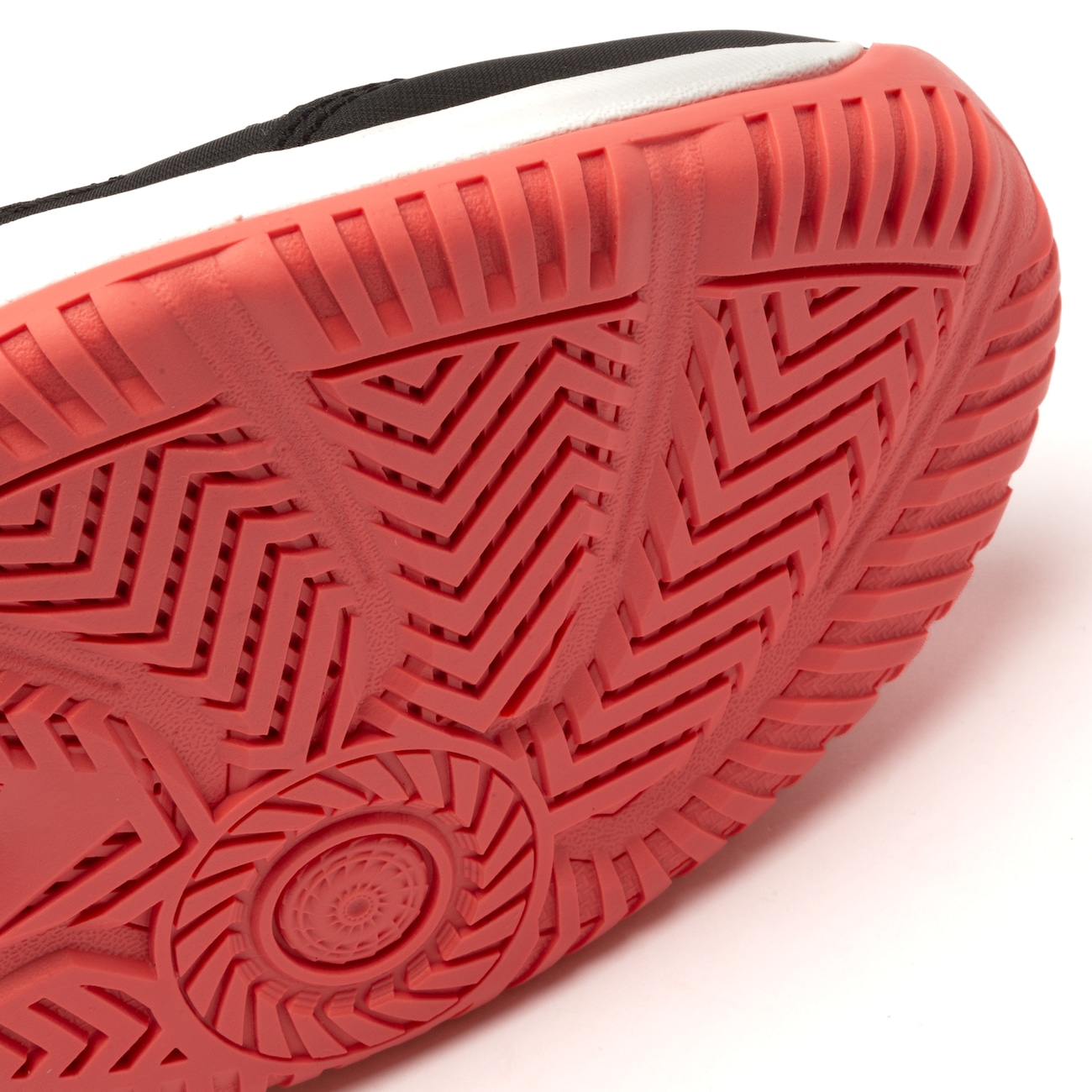 Tênis ASICS Upcourt 6 Feminino - Video 1