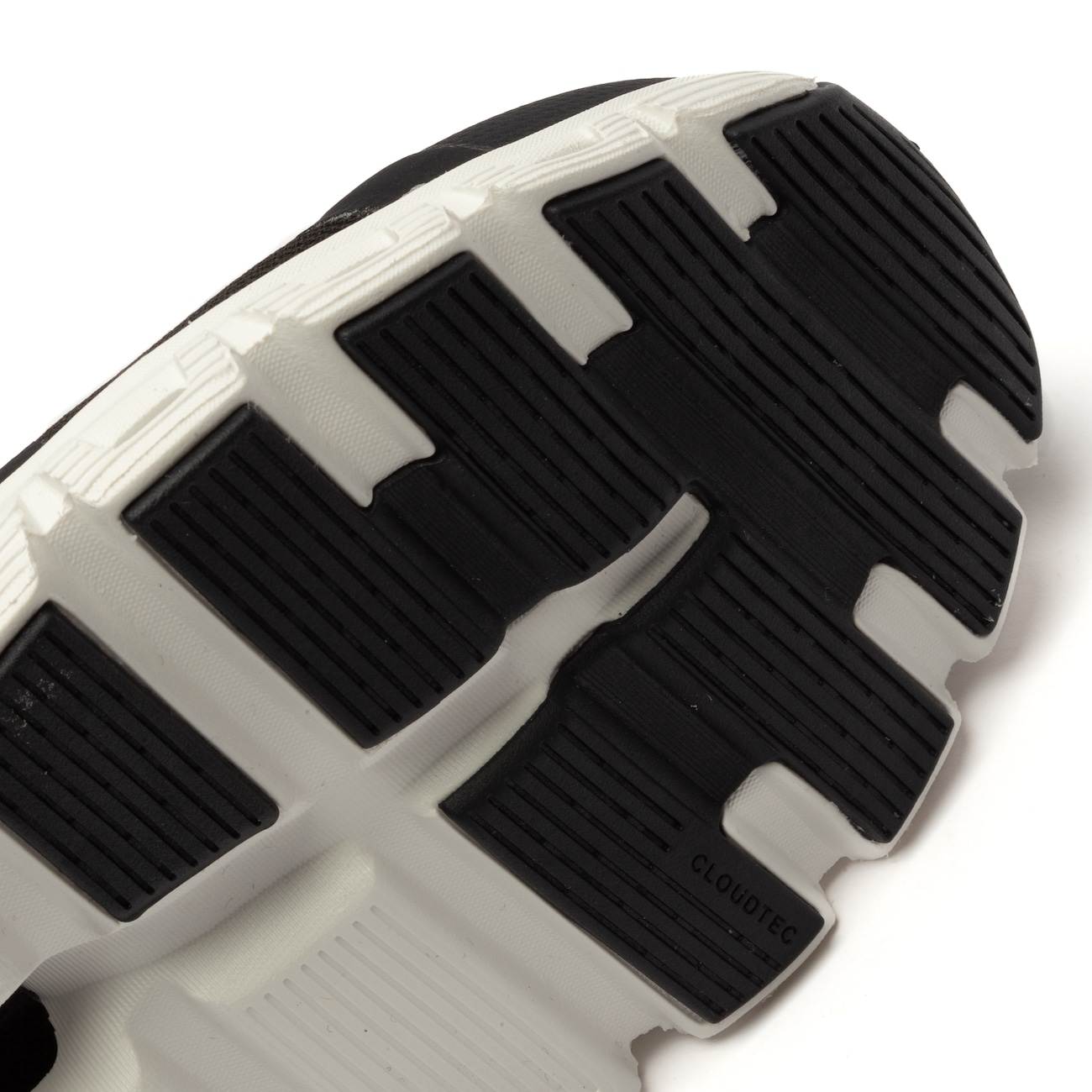 Tênis On Running Cloud 6 Masculino - Video 1