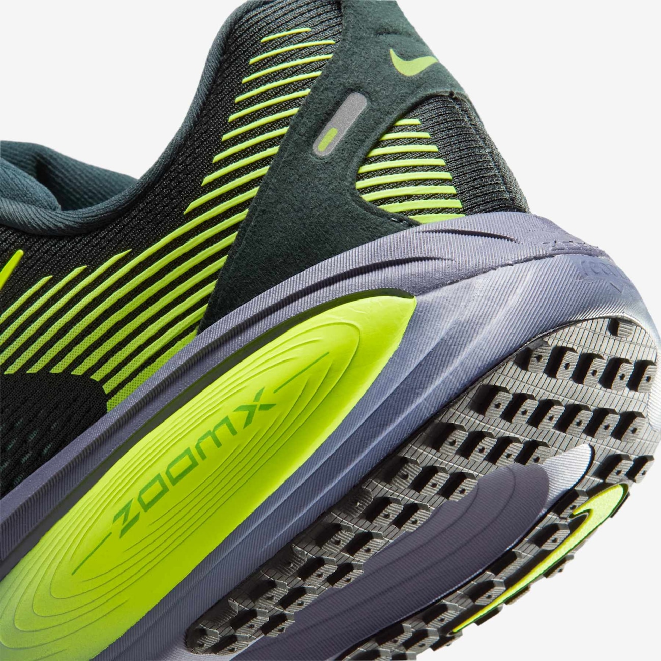 Tênis Nike Vomero 18 Masculino - Video 1