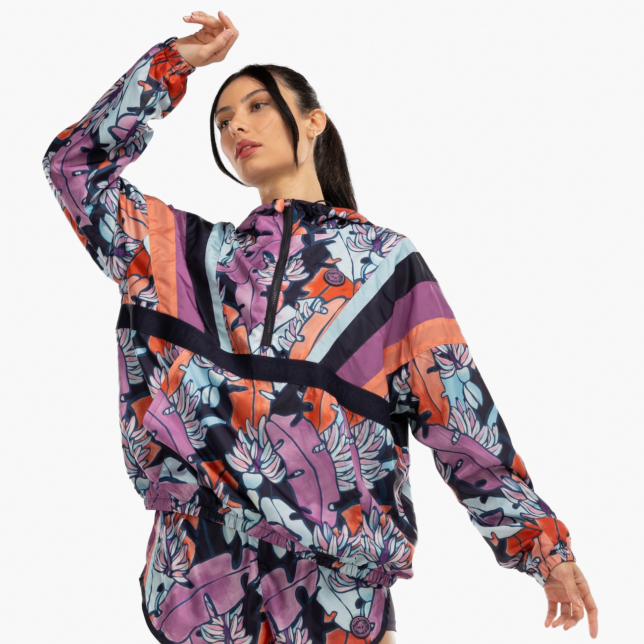 Jaqueta Farm Nylon Banana Flora Feminina - Video 1