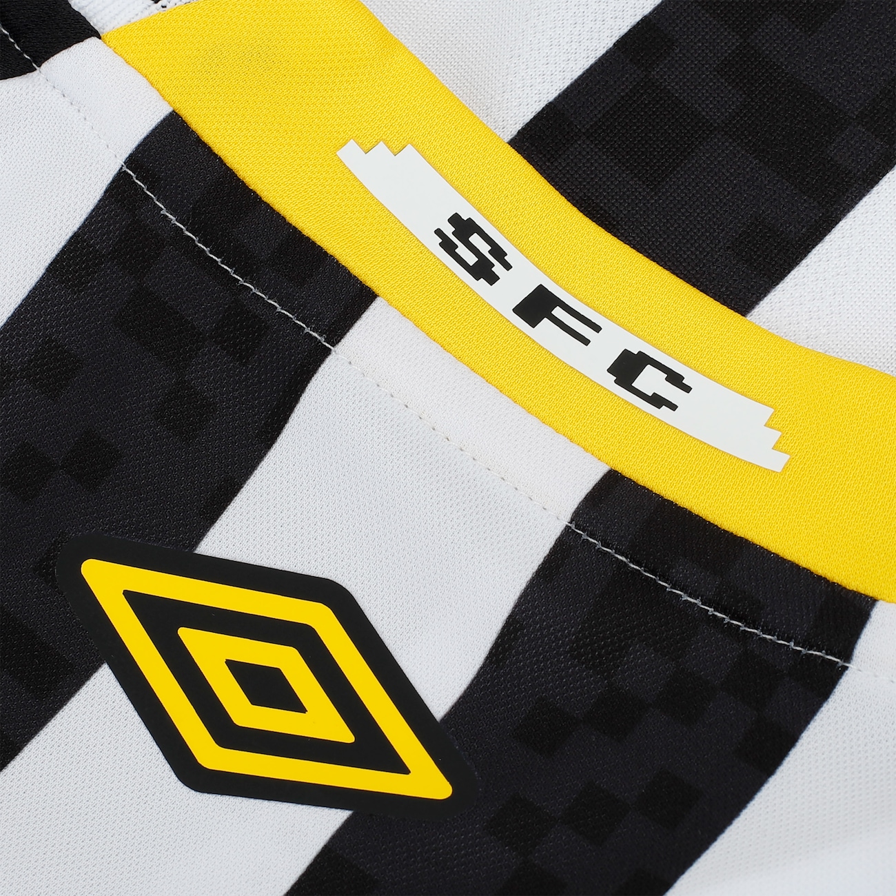 Camisa do Santos II 25/26 Torcedor Umbro Feminina - Video 1