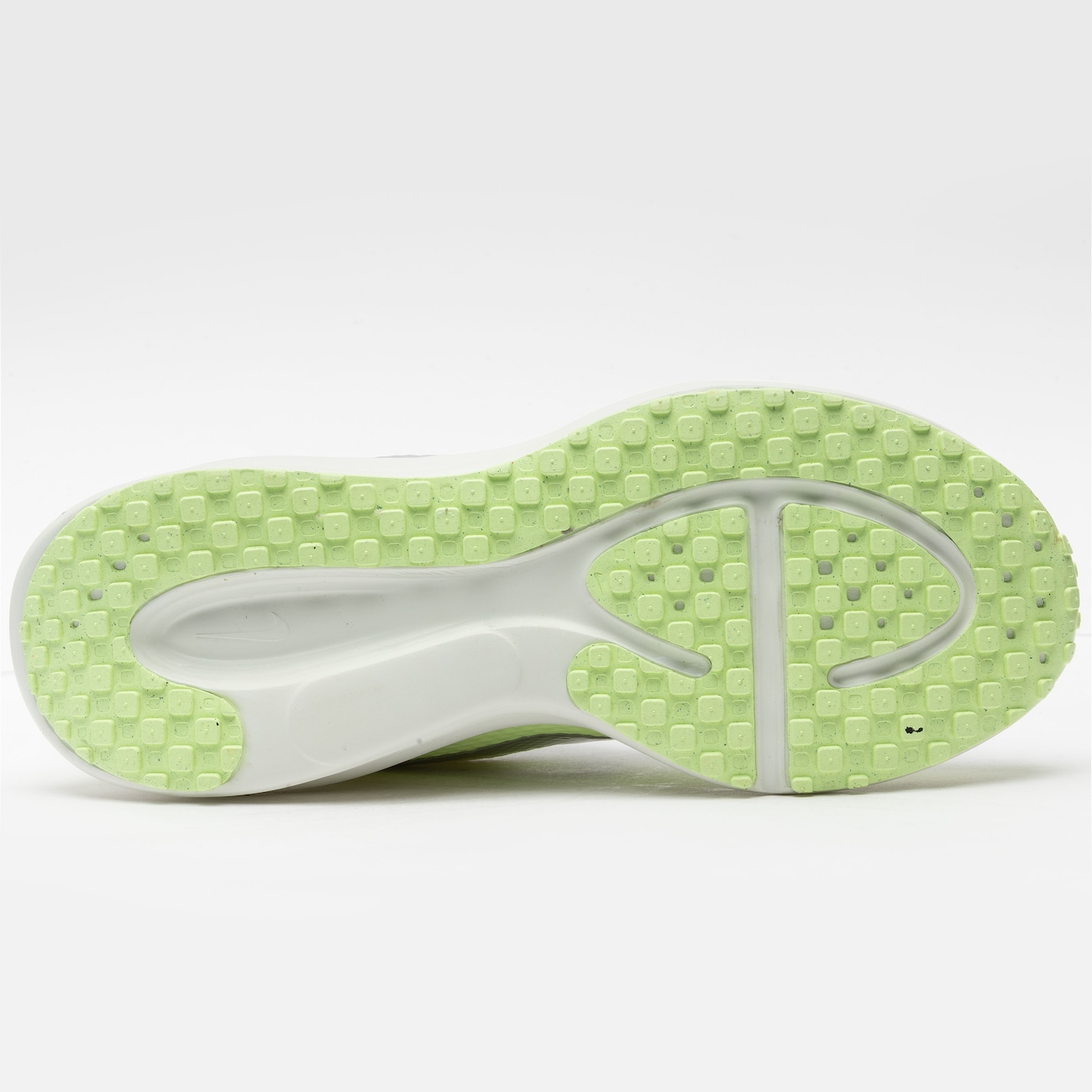 Tênis Feminino Nike Revolution 8 - Video 1