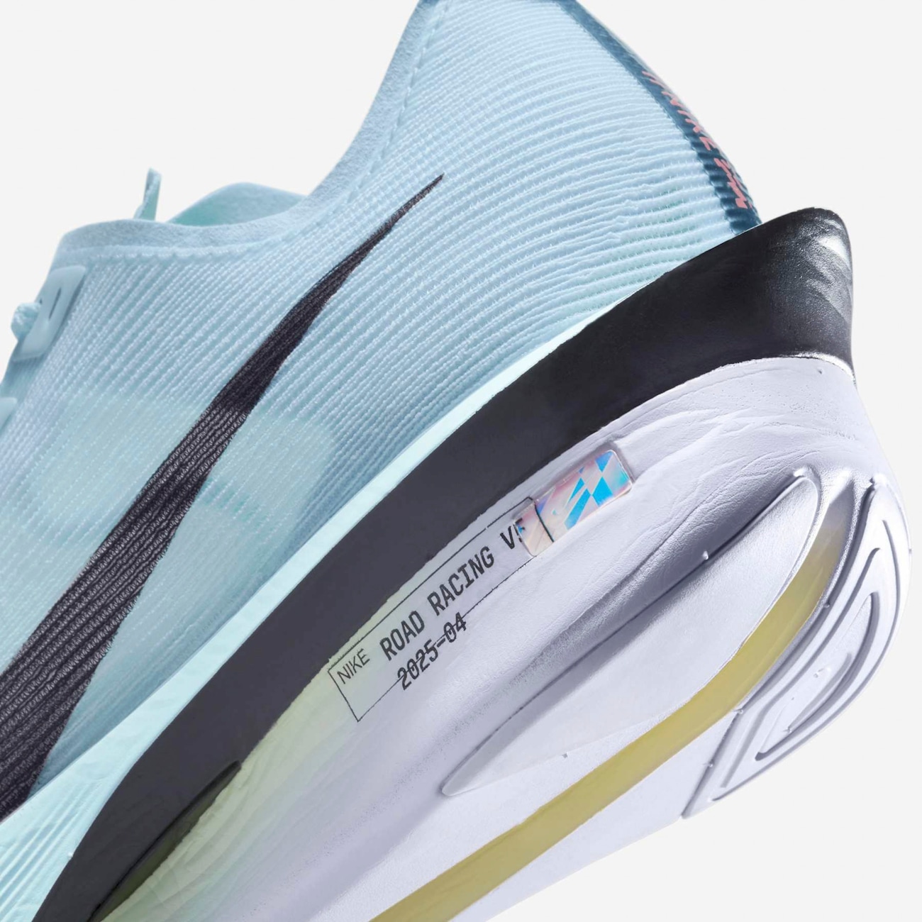 Tênis Feminino Nike ZoomX VaporFly 4 Feminino - Video 1