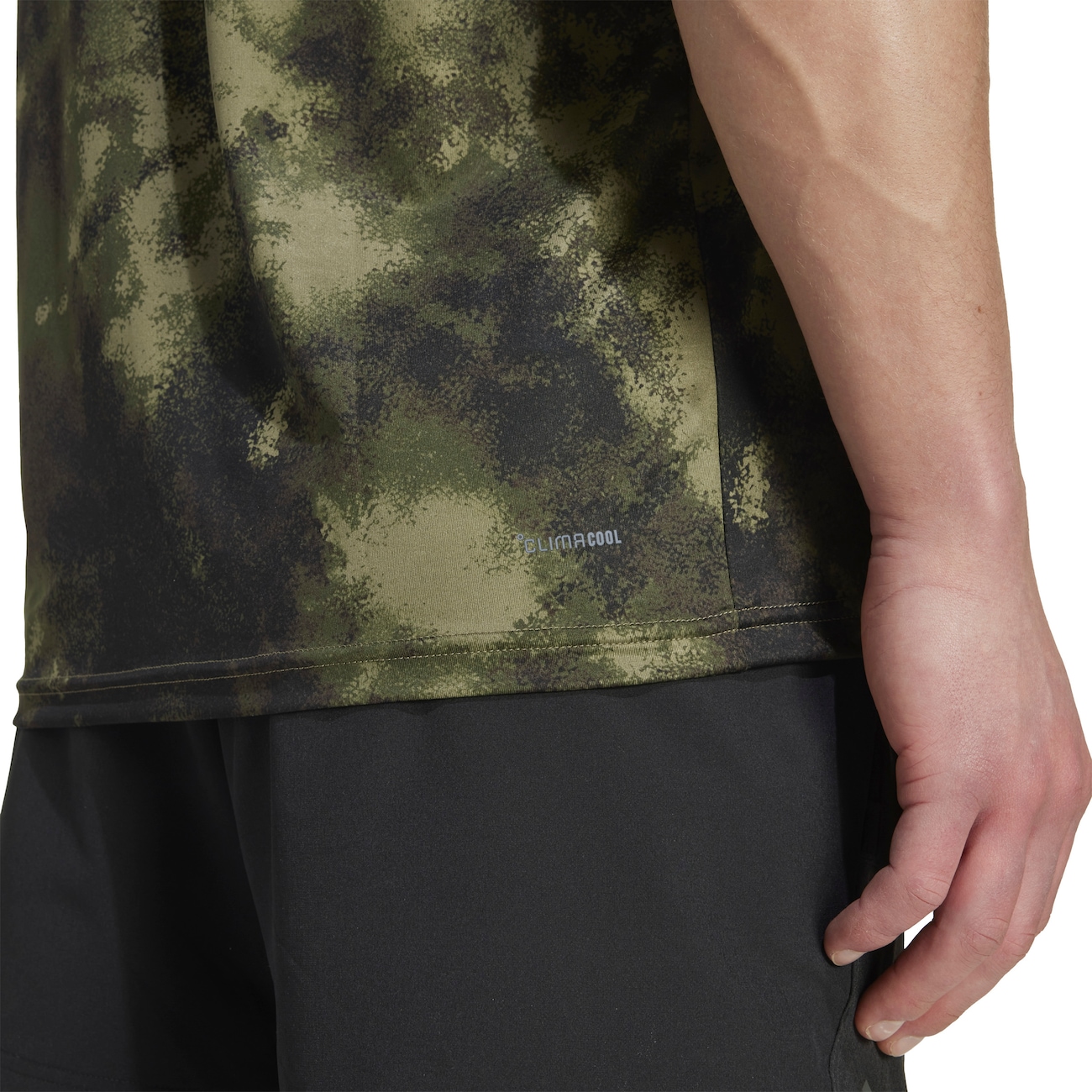 Camiseta adidas Essentials Masculina - Video 1