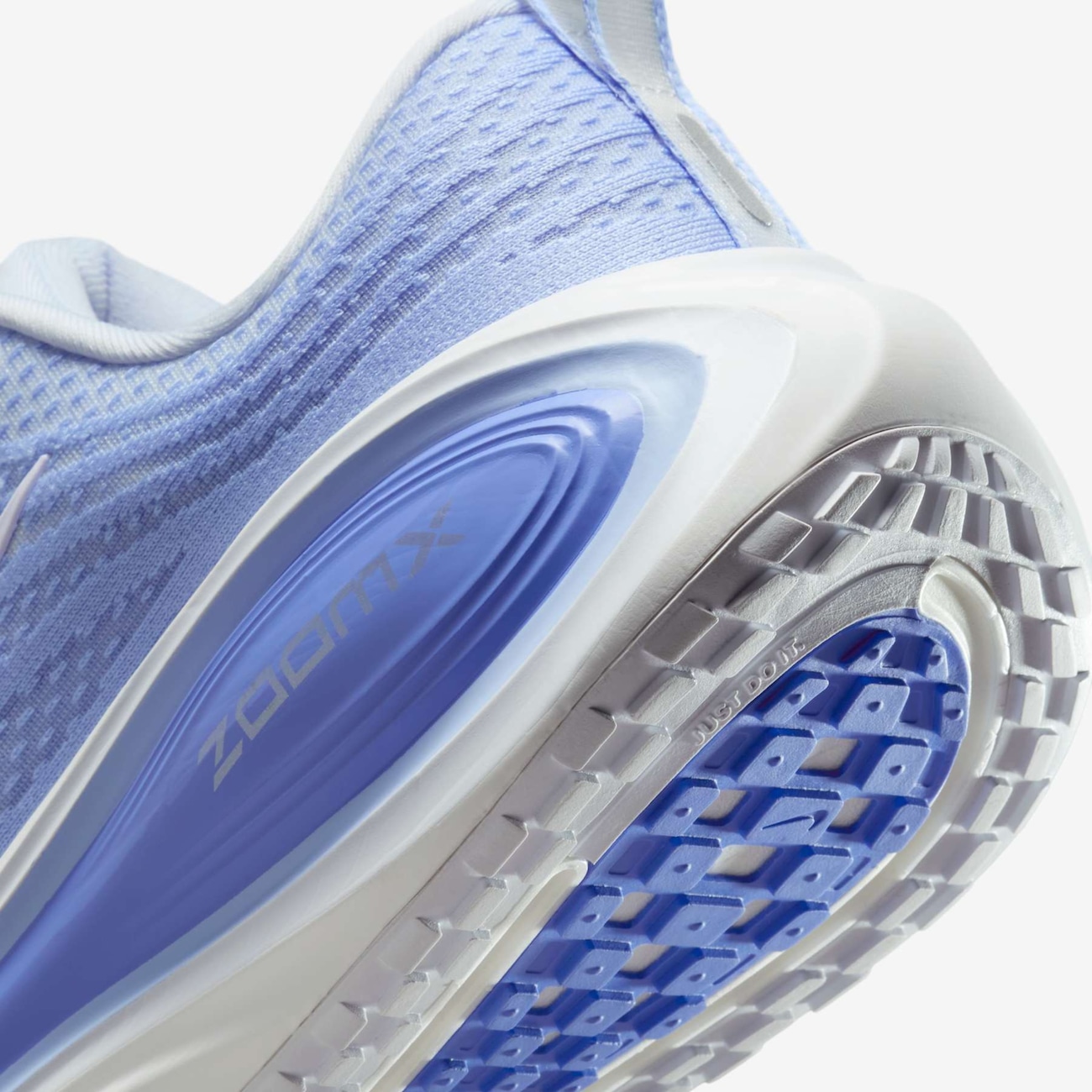 Tênis Feminino Nike Vomero Plus - Video 1
