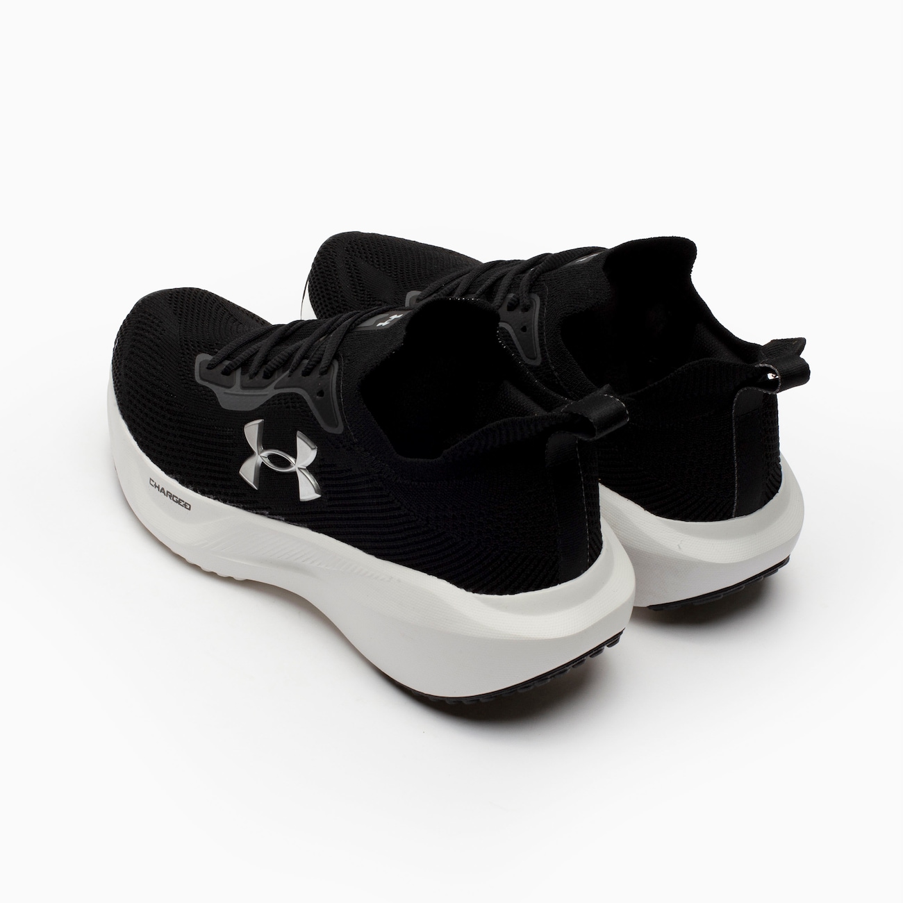 starlight シューズ Tênis Masculino Under Armour Charged Starlight 3 SE em Promoção