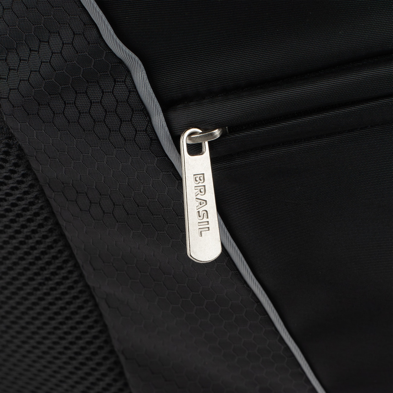 Mochila CBF 26/27 - Video 1