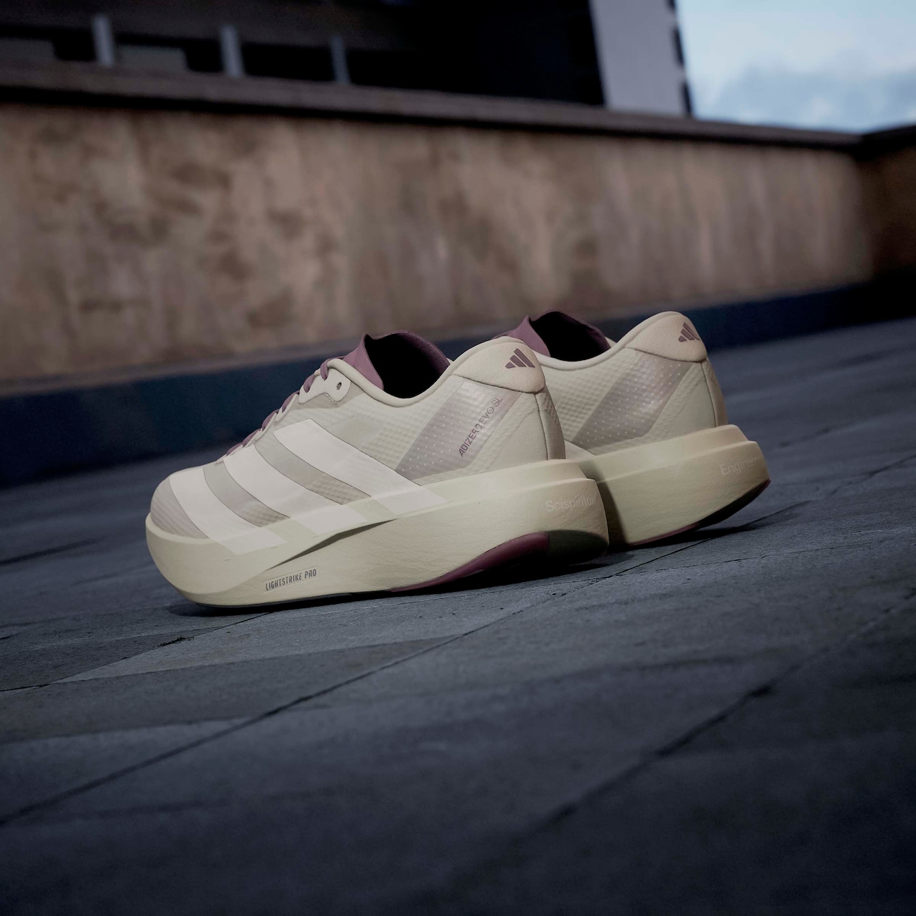 Tênis Feminino adidas Adizero Evo SL 2 H. Koumori | Centauro