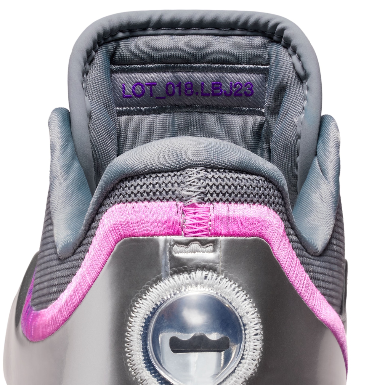 Tênis Nike Lebron XXIII LUX | Centauro
