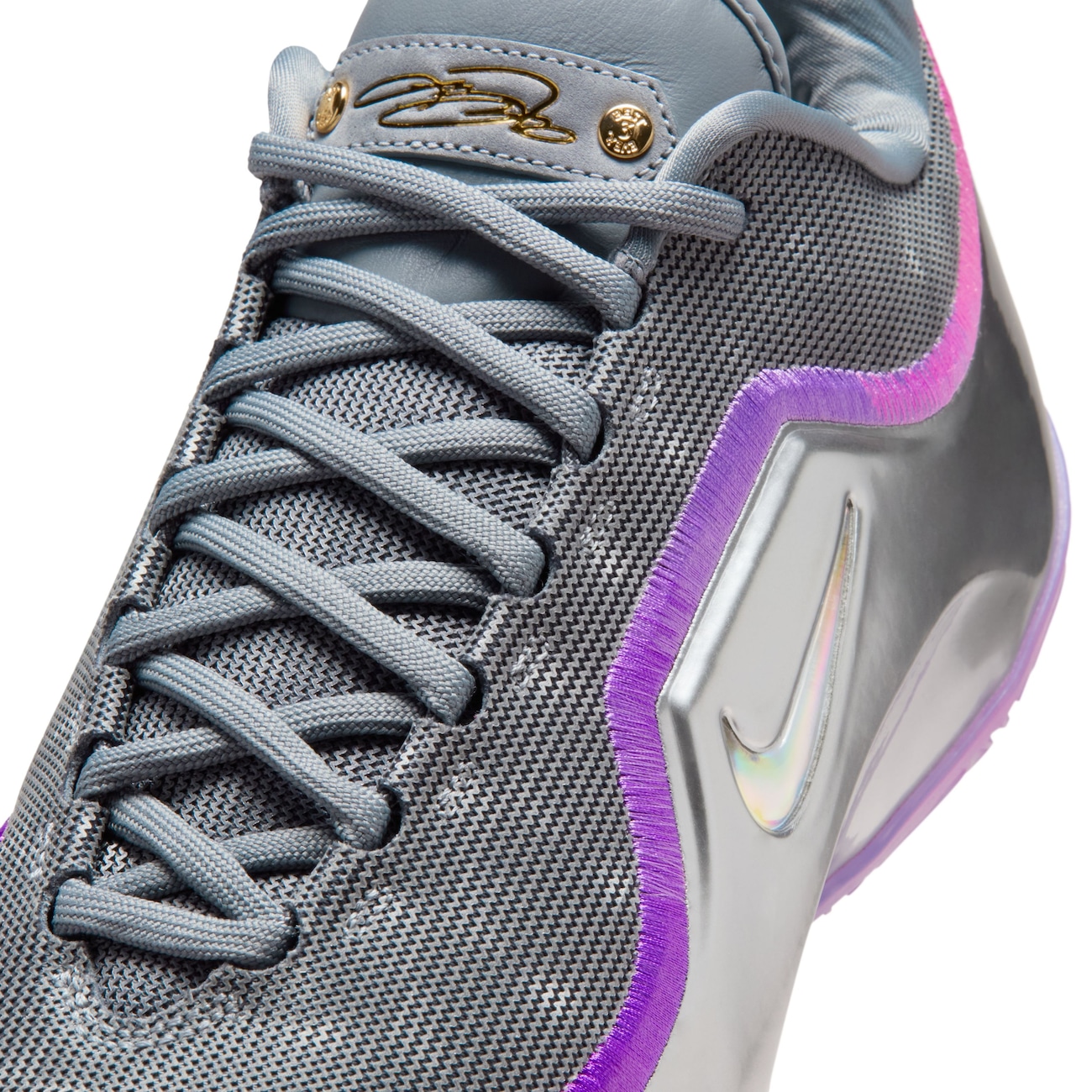 Tênis Nike Lebron XXIII LUX | Centauro