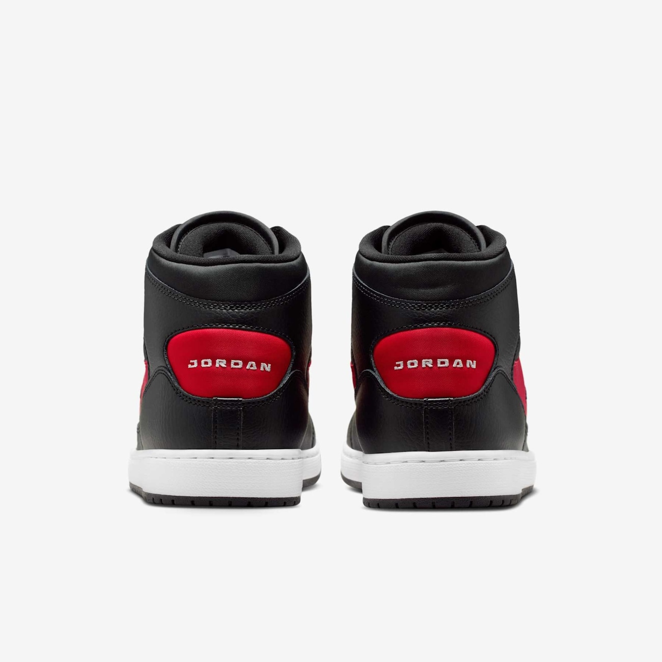 Tênis Masculino Nike Jordan Access Court Mid em Promoção | Centauro