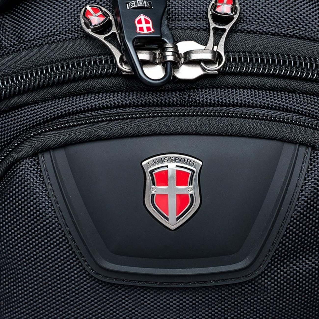 Mochila Swissport para Notebook com Cadeado - 30 Litros | Centauro