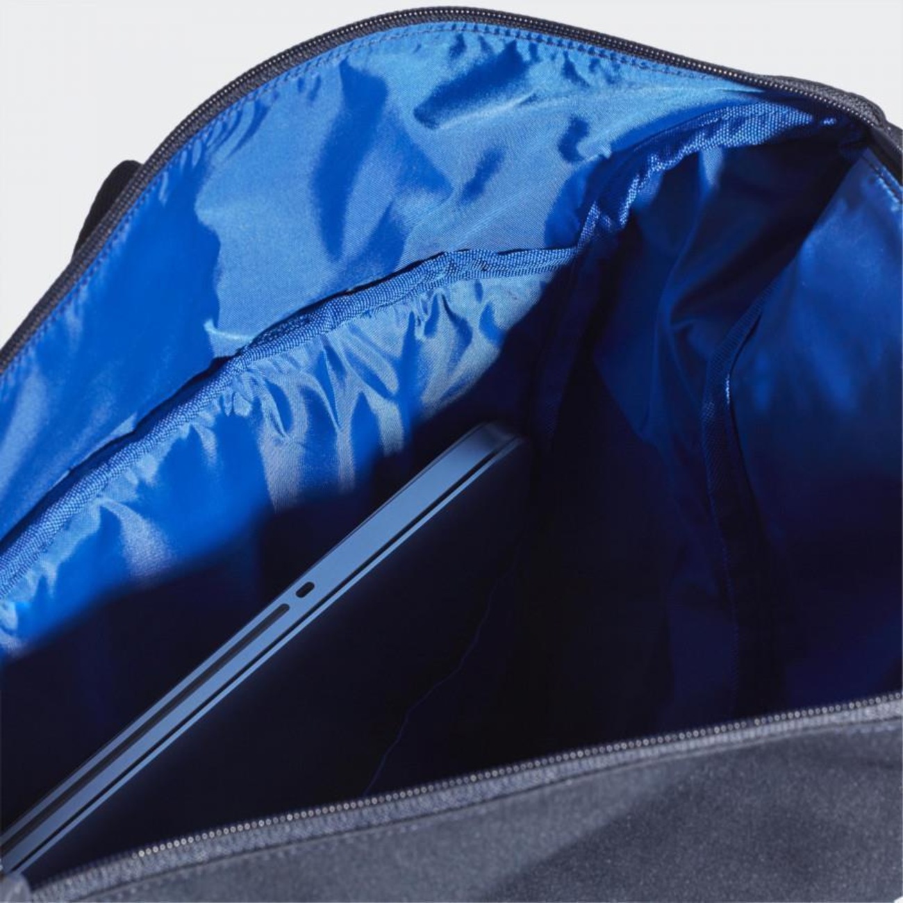 mochila 30 litros adidas