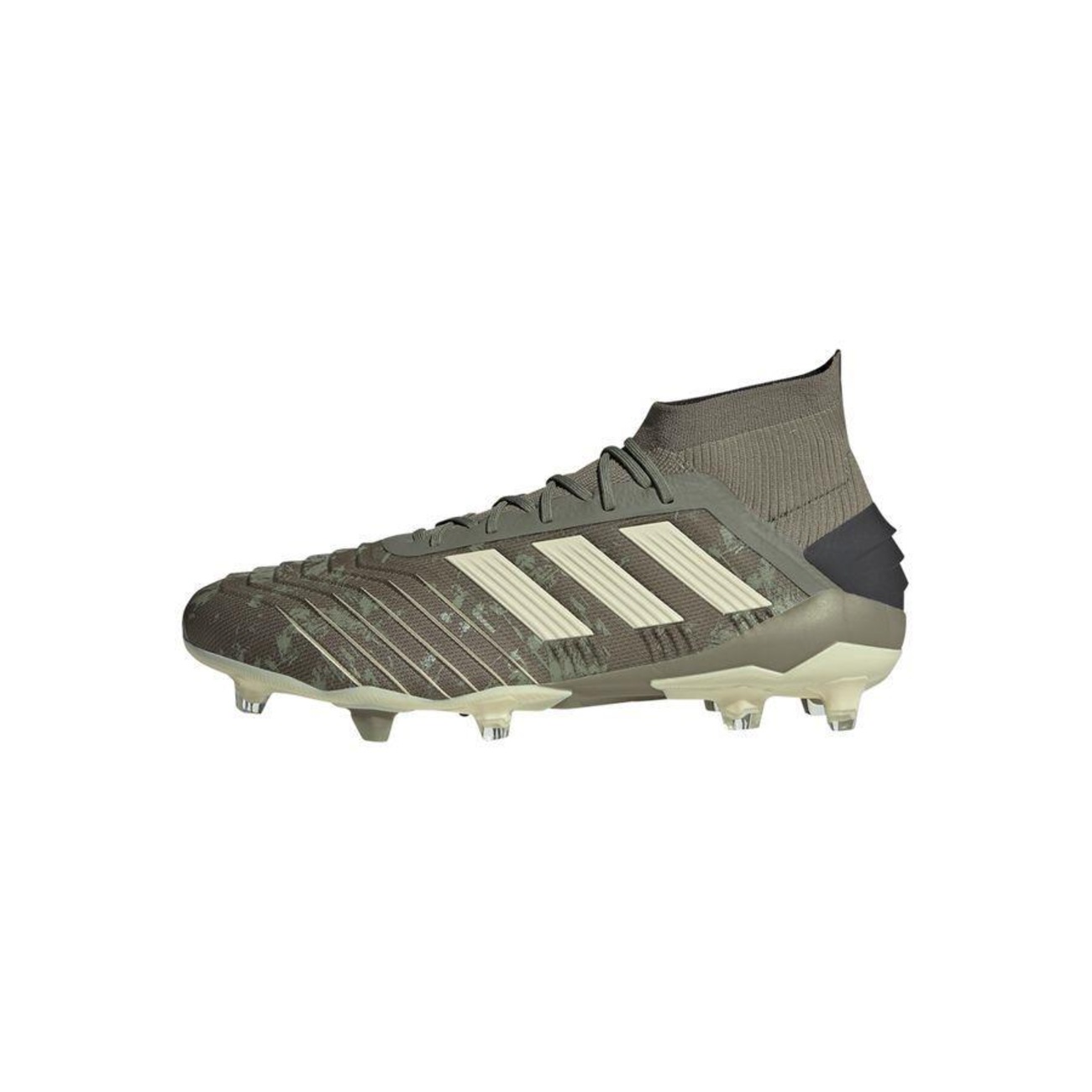 Chuteira de Campo adidas Predator 19.1 - Adulto | Centauro