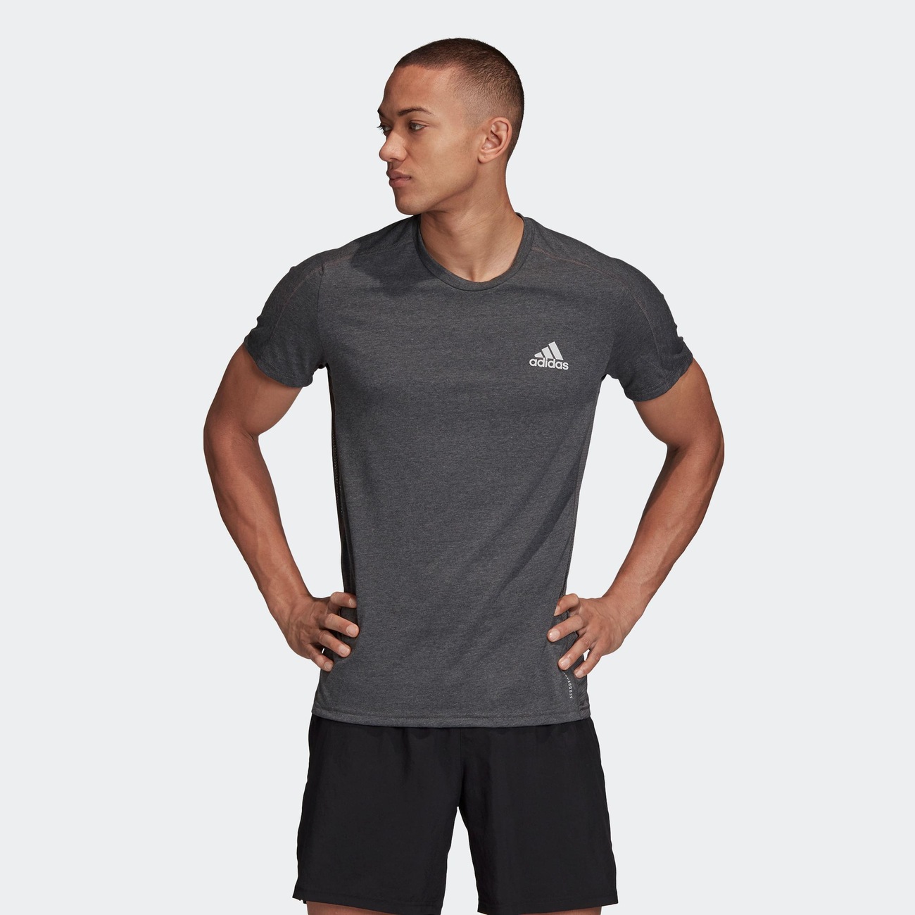 camiseta adidas own the run logo masculina