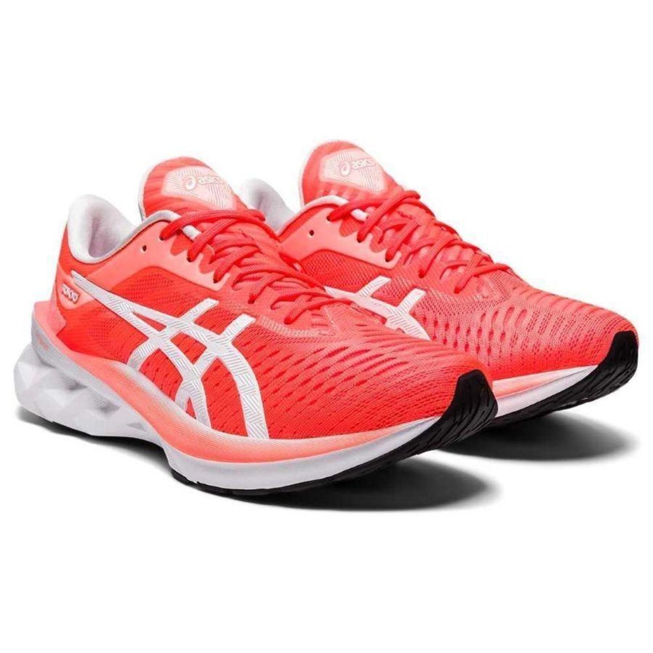 Tênis Asics Novablast Tokyo - Masculino | Centauro