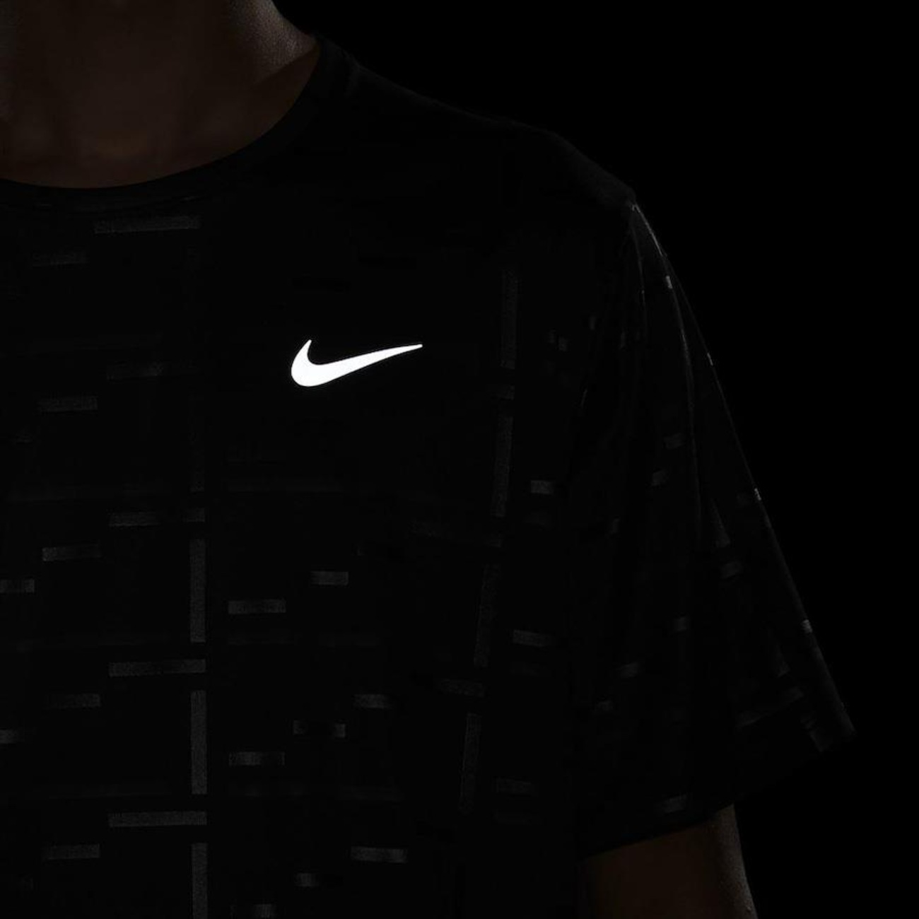 thief Notebook threat Camiseta Nike Dri-FIT UV Run Division Miler - Masculina - Centauro