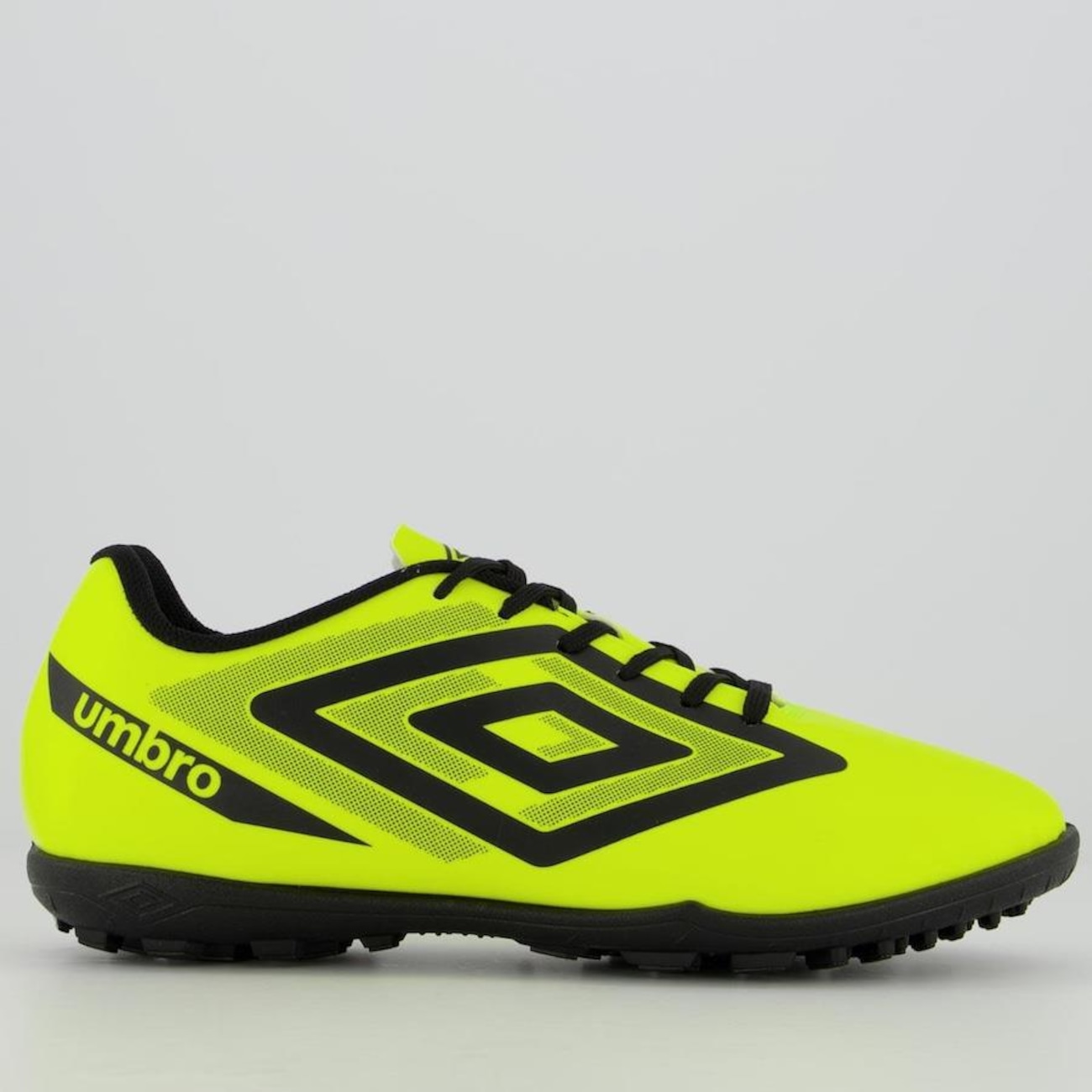 Chuteira Society Umbro Beat - Adulto