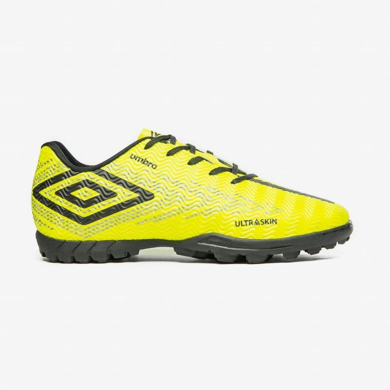 Chuteira Society Umbro Ultraskin - Adulto