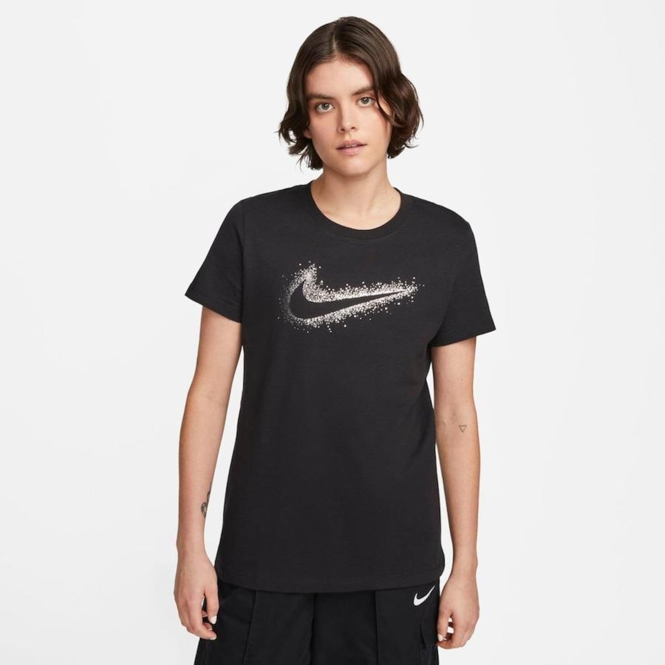 Nike tick hotsell t shirt