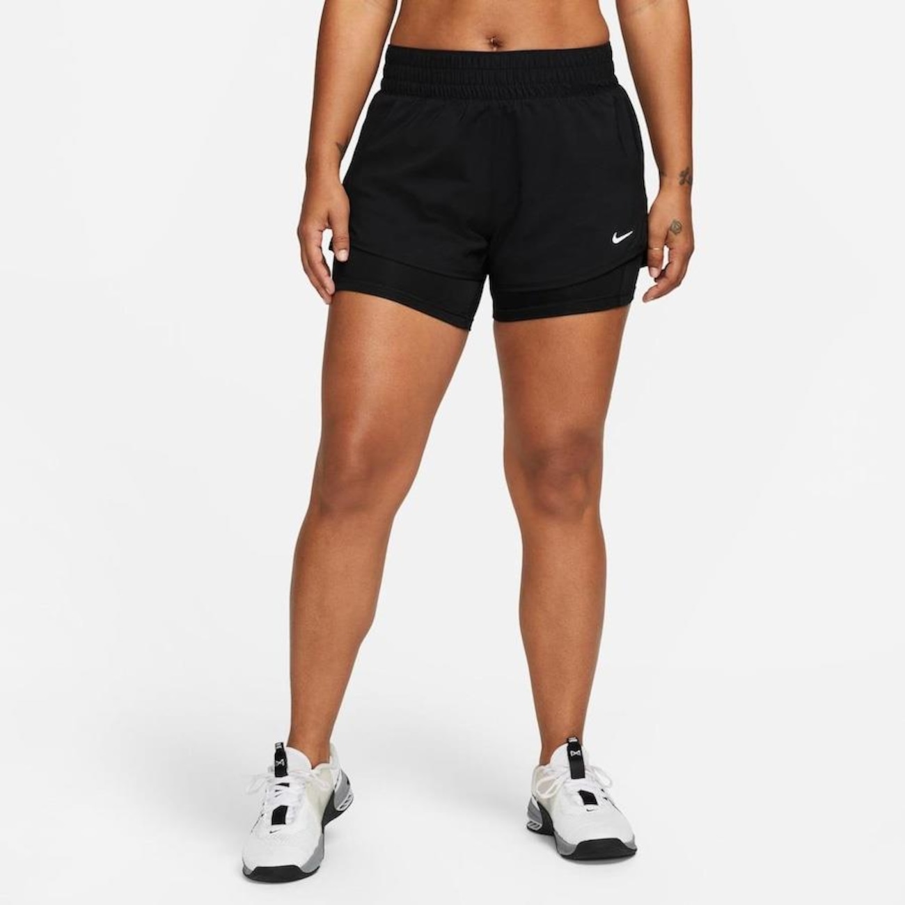 Shorts Nike Sportswear Essential 2 In 1 Feminino - Faz a Boa!