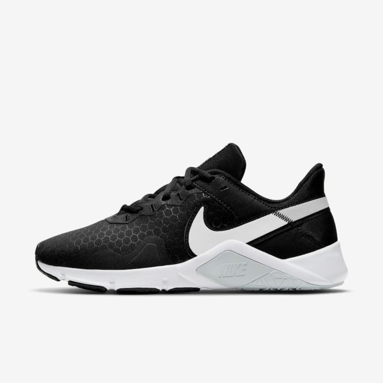 Tênis Nike Legend Essential 2 - Feminino | Centauro