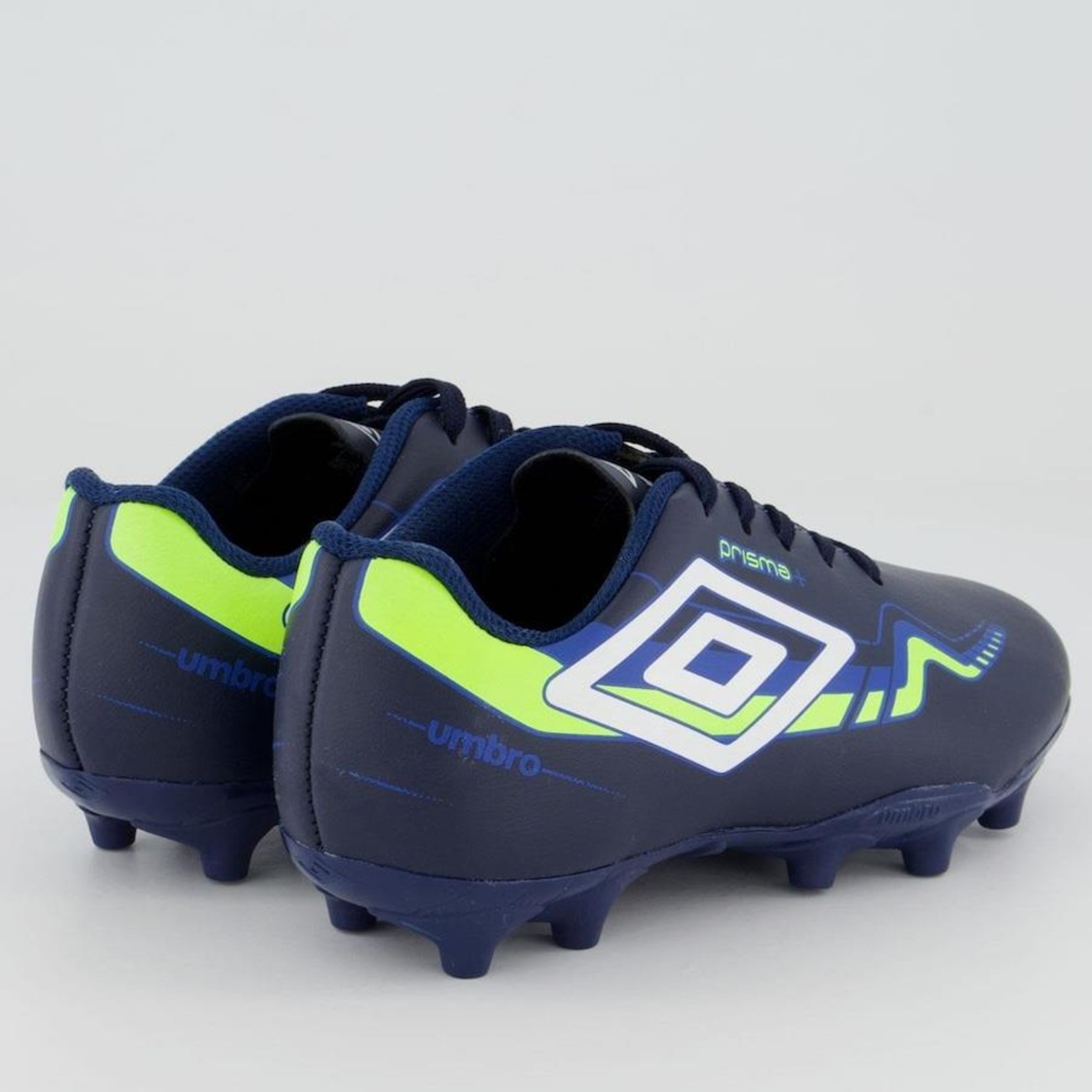 Chuteira de Campo Umbro Prisma - Infantil - Centauro