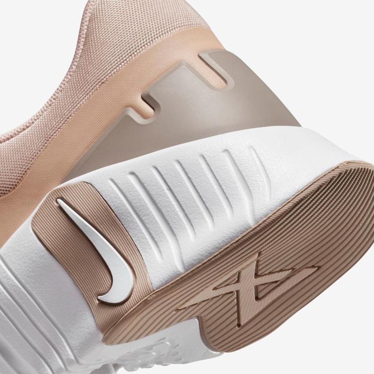 Nike metcon 5 rose gold online