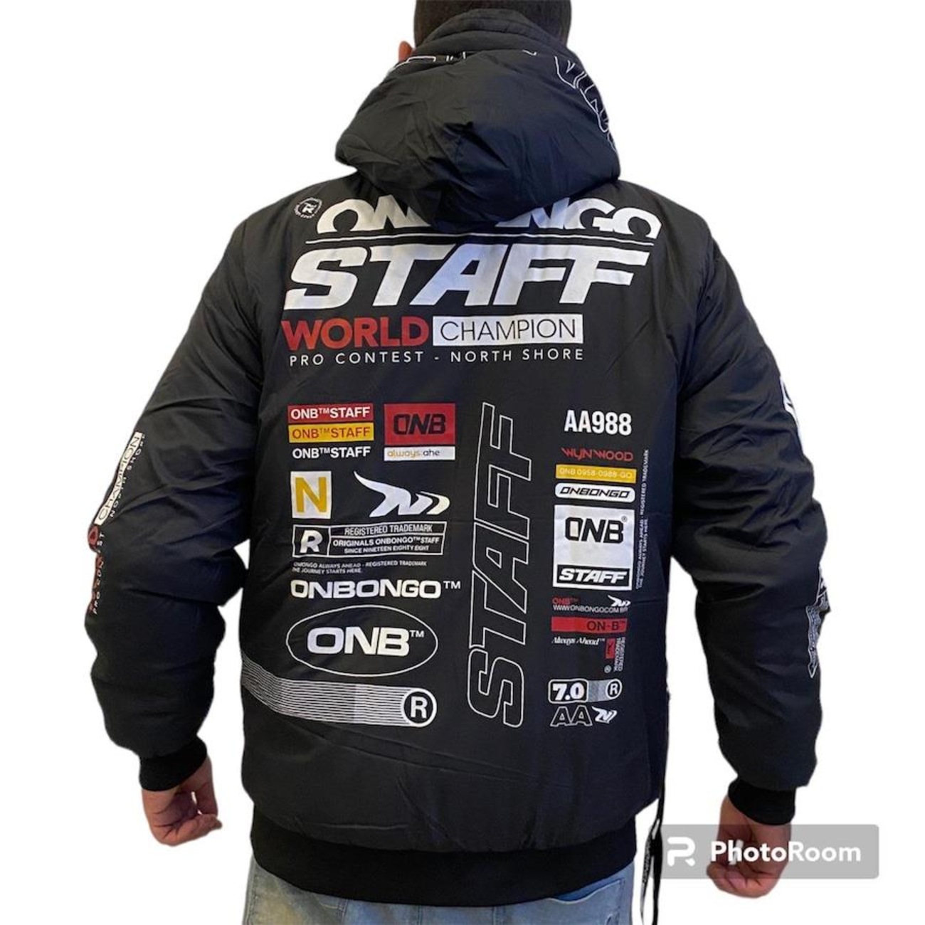 Jaqueta com Capuz Onbongo D867A Staff Masculina Centauro