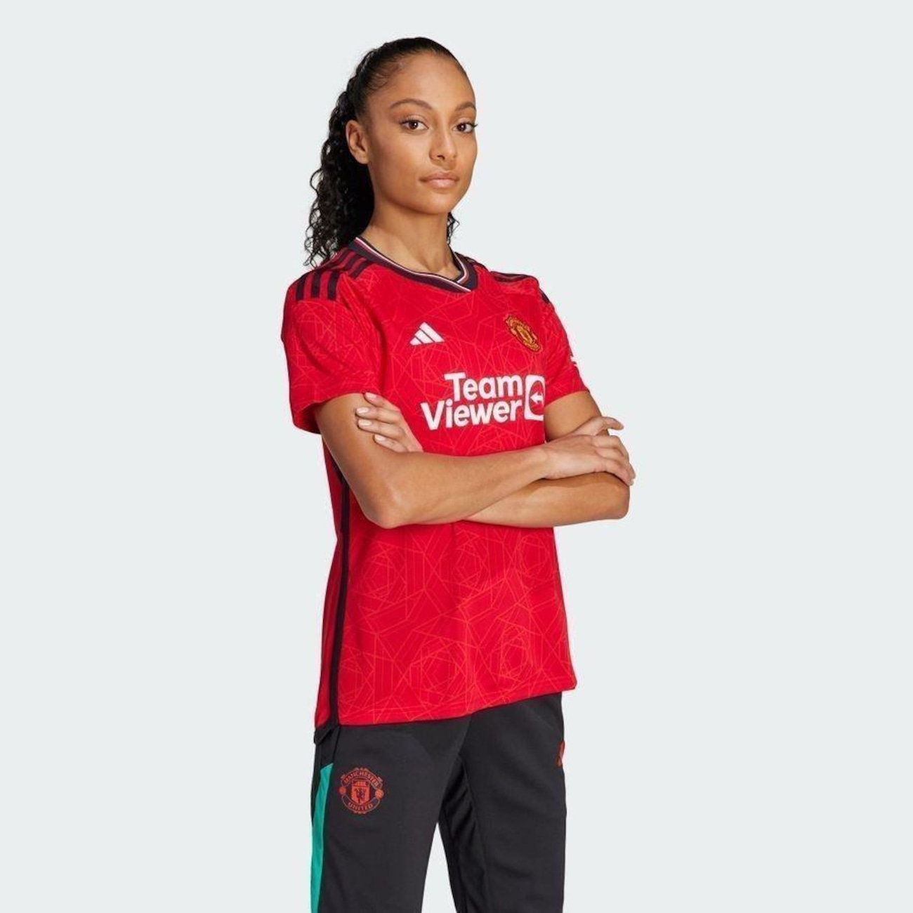 Camisa do Manchester United 23/24 adidas Feminina Centauro