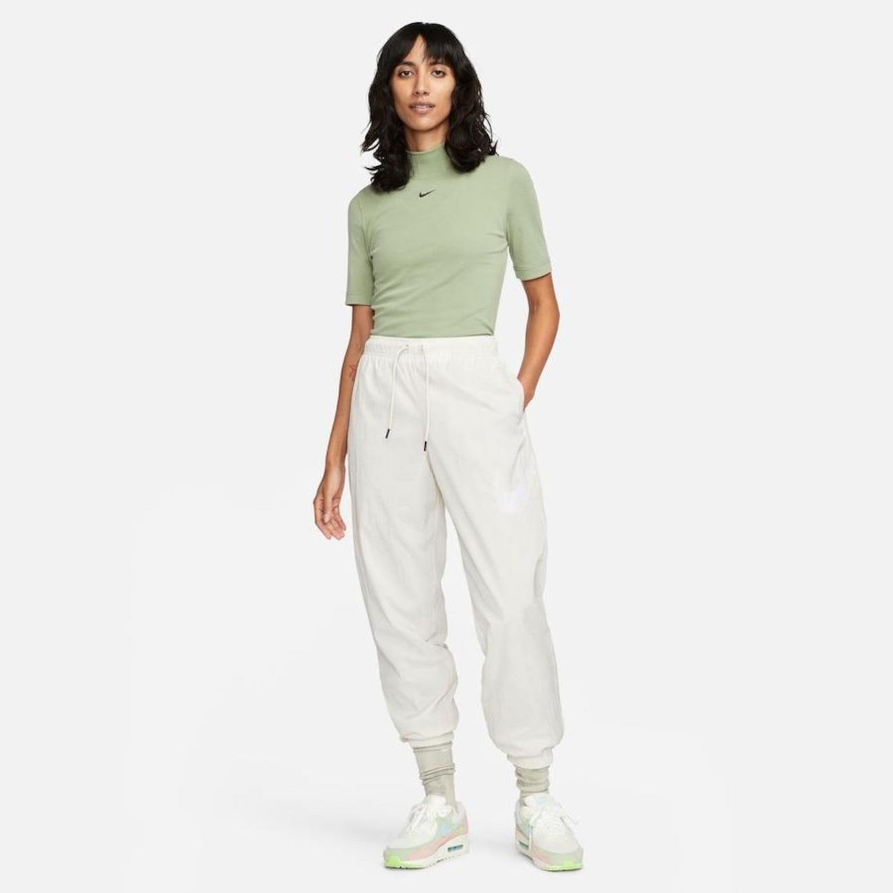 Calça Nike Sportswear Essential - Feminina