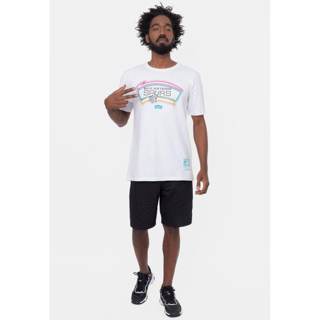Camiseta Mitchell &amp; Ness Neon Script San Antonio Spurs - Masculina
