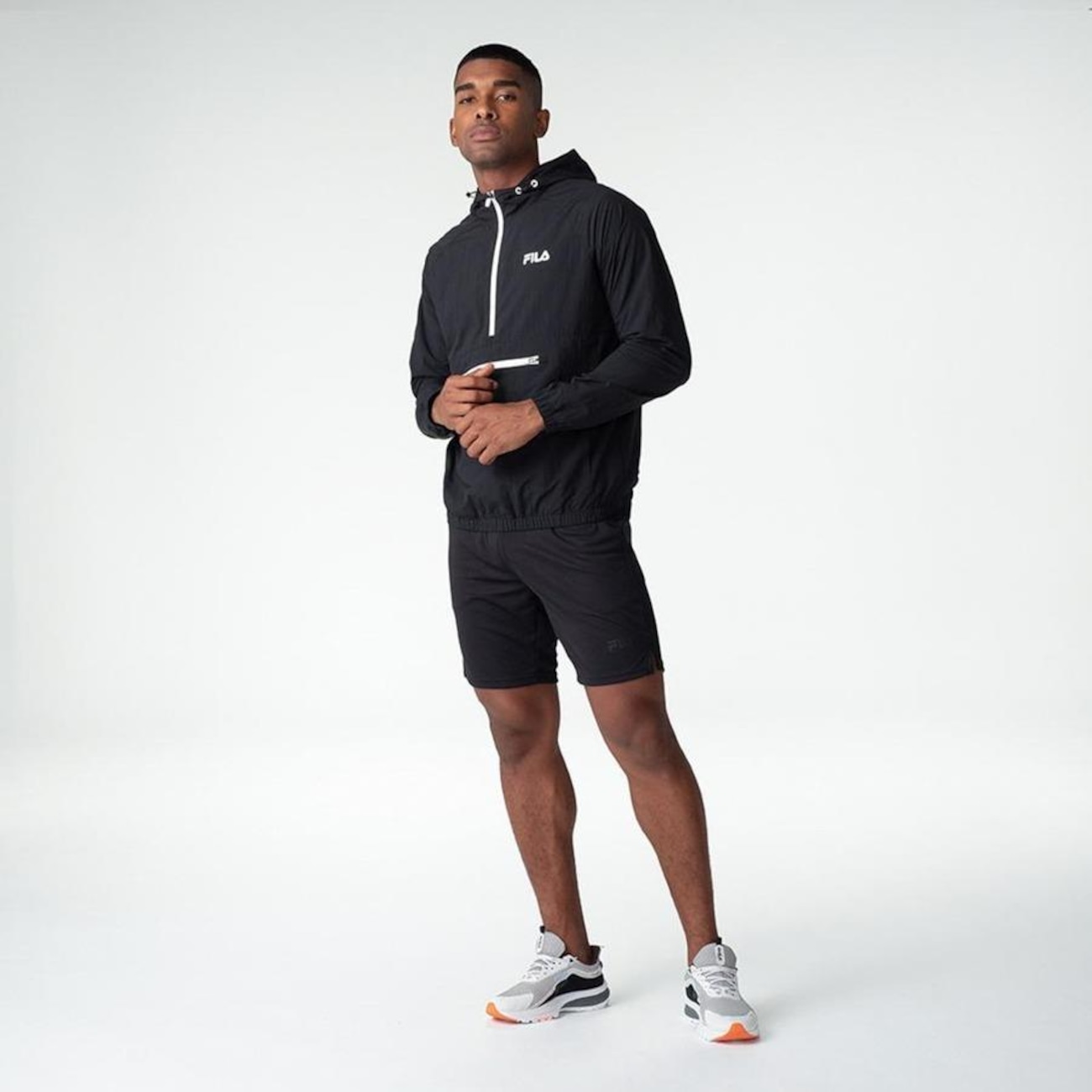 Jaqueta com Capuz Fila Anorak Train - Masculina | Centauro