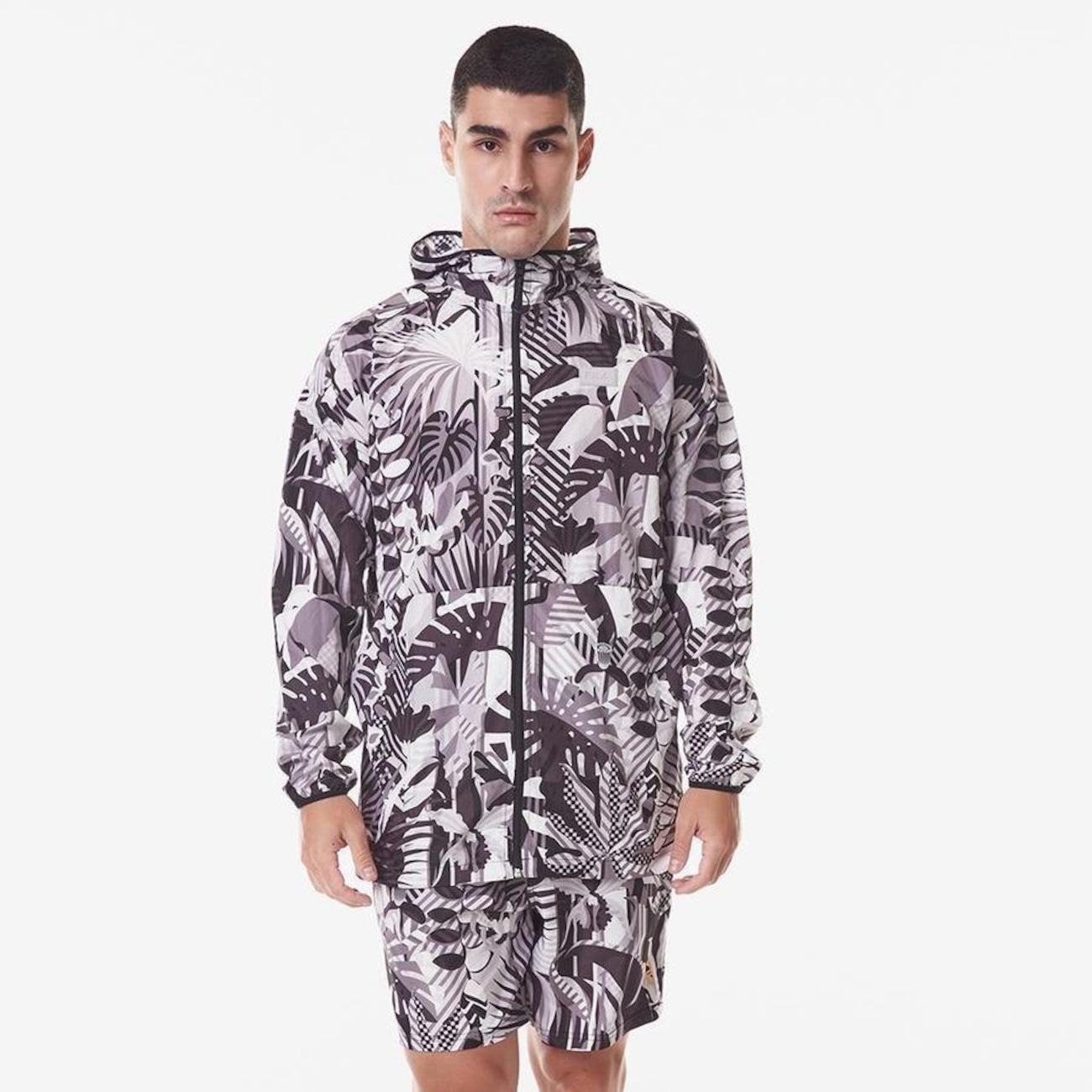 Nike sportswear best sale animal print windbreaker