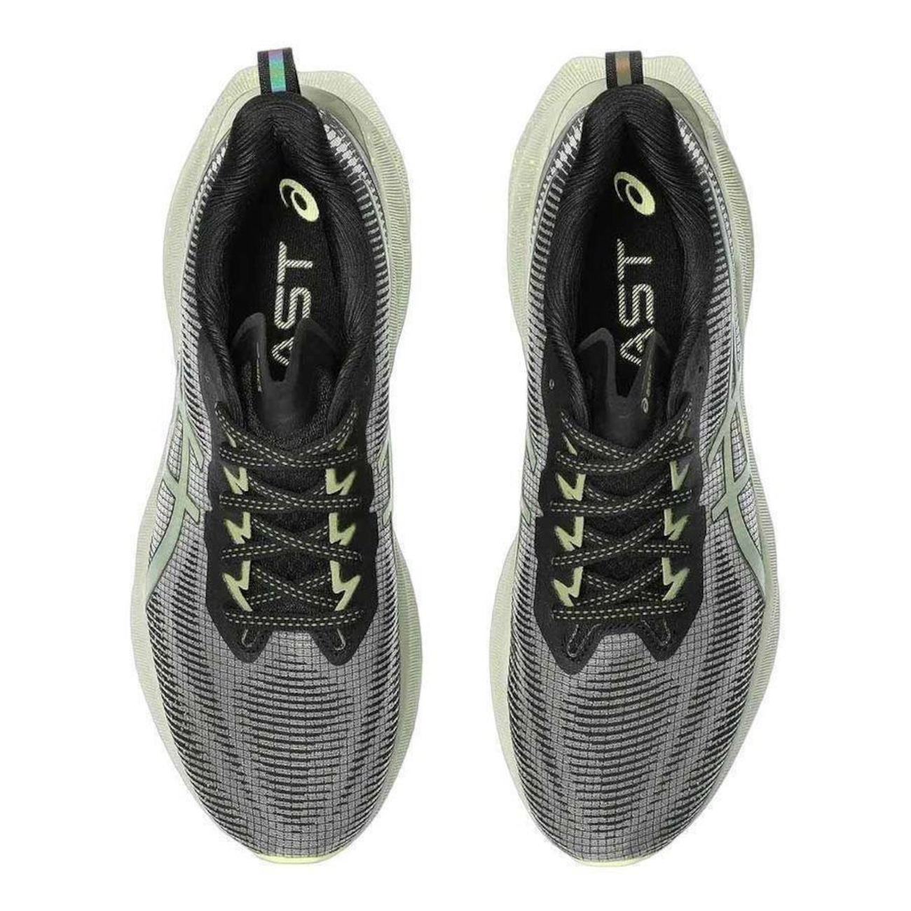 Tênis ASICS Novablast 3 Le - Masculino | Centauro