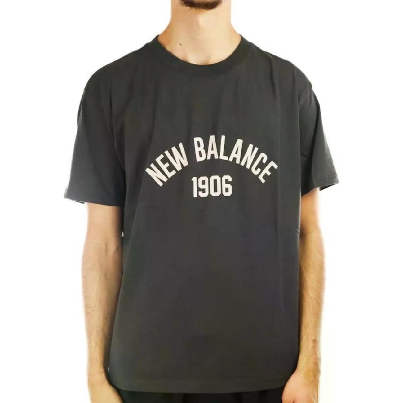 Camiseta New Balance Essentials - Masculina